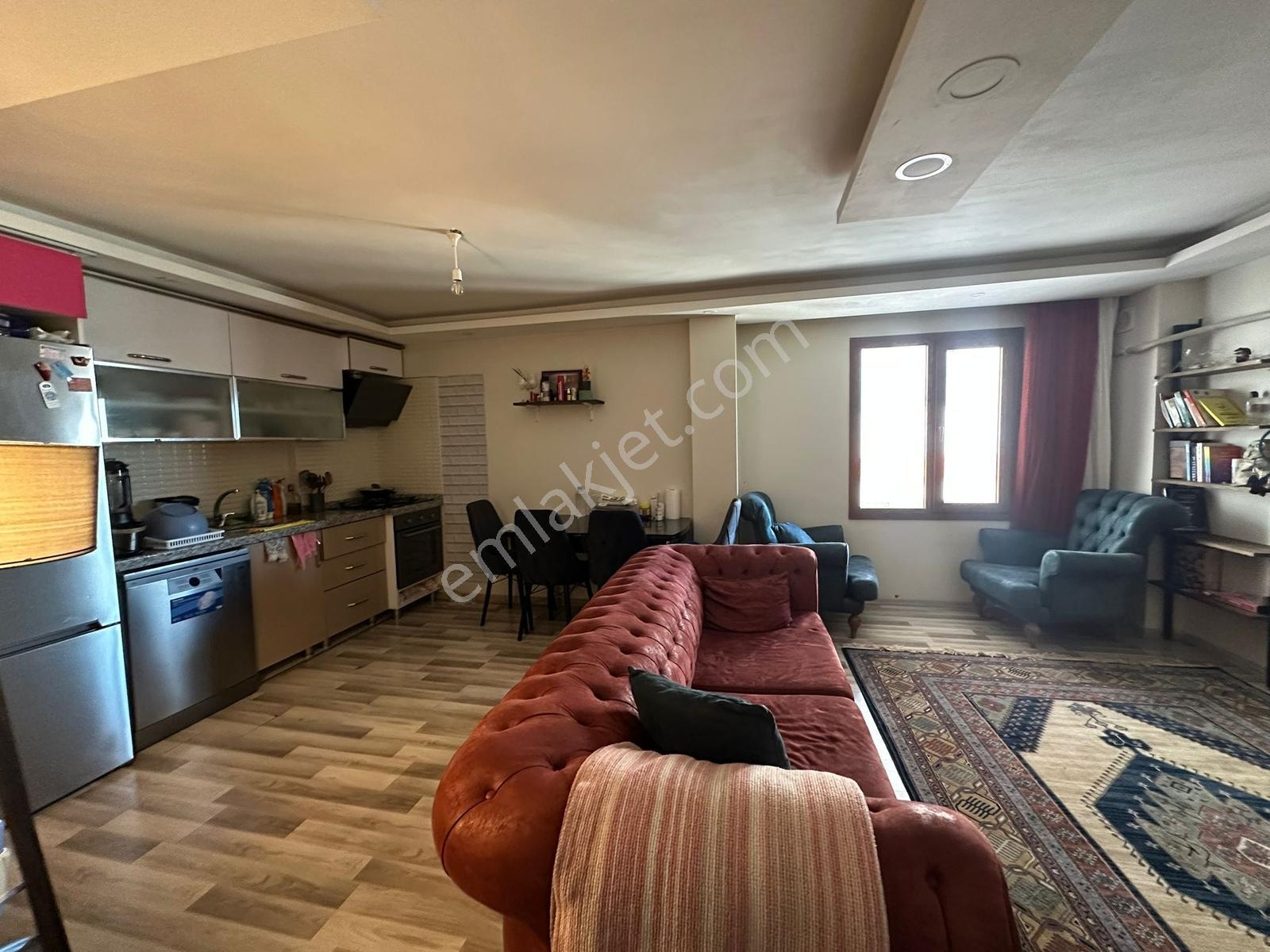 Dikilide Eşibenzeri Zorbulunur4+1 Dubleks Teraslı Denize 5dk - Görsel 17