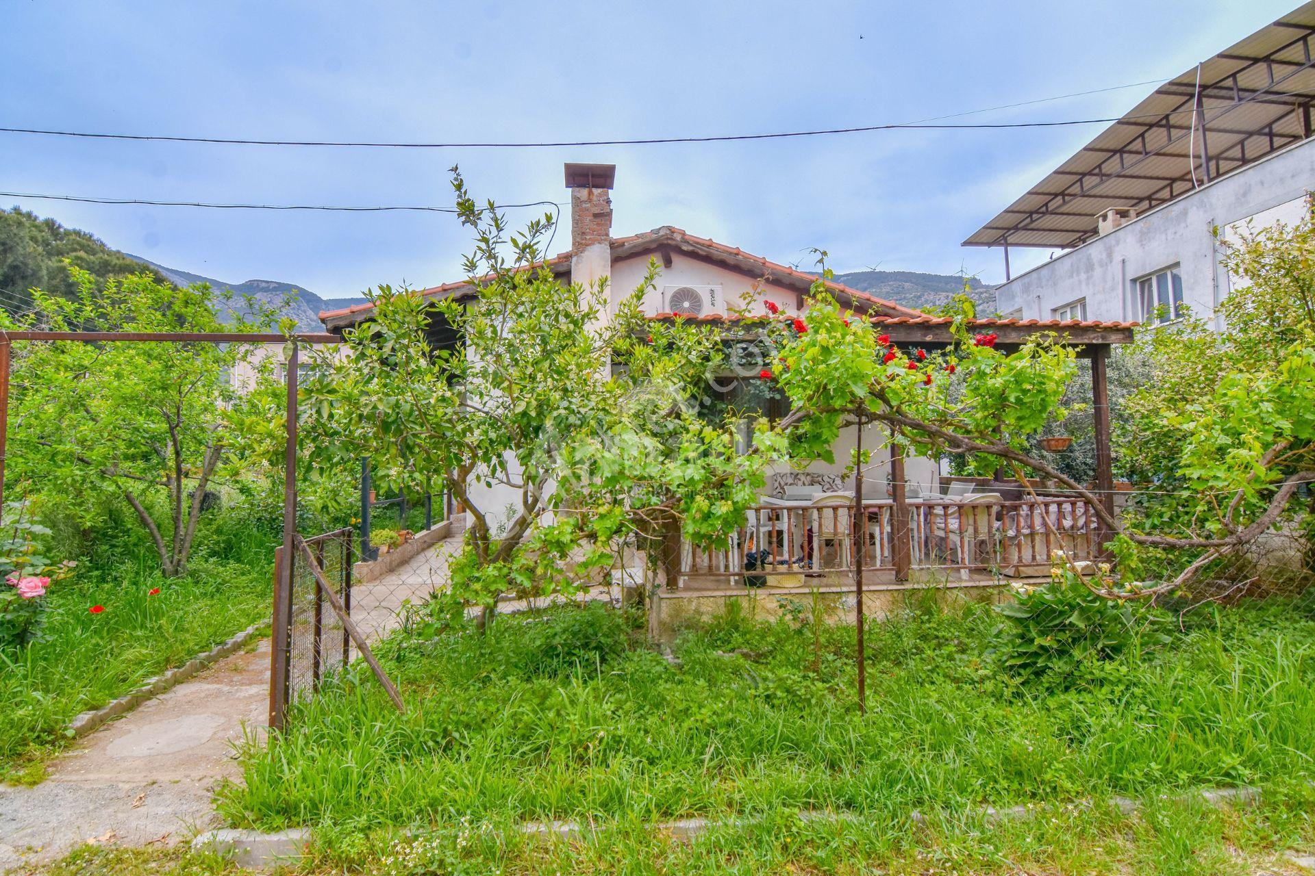 Söke Güllübahçe Merkezde Satılık Köy Evi - Görsel 32