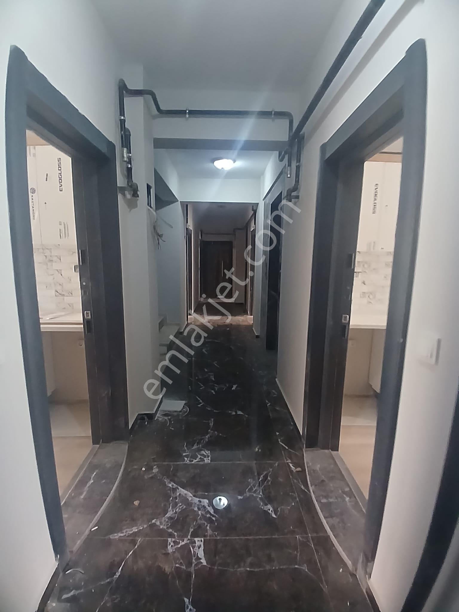 Yerden Isıtmalı Lüx 1+1 Ara Kat Merkezi Konum Önü Açık - Görsel 14