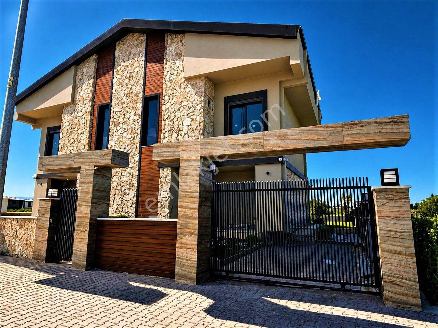 🟠🟠alfadan Havuzlu Lüx Satılık Sinema Salonlu 5+1 Giyinme Odalı Akıllı Villa - Görsel 4