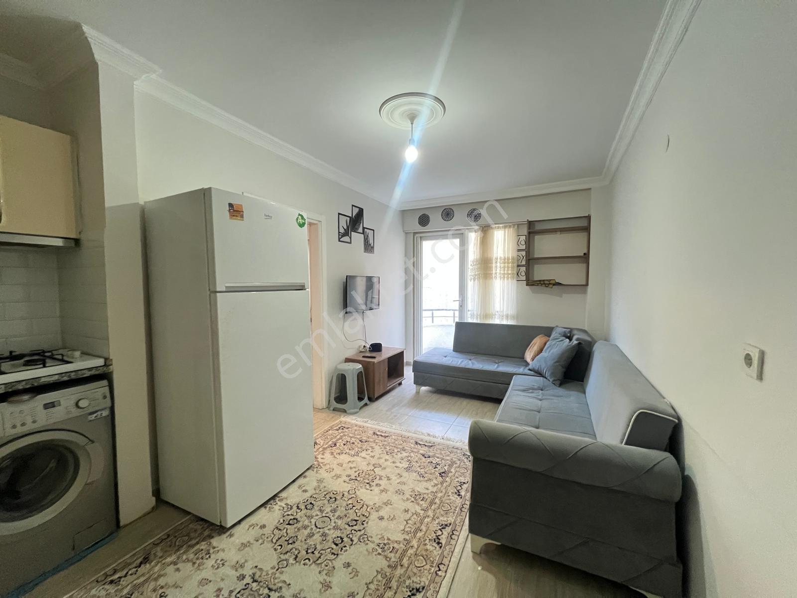 Kemalpaşa Kampüs Yanı Ve Site İçi Kiralık Eşyalı 1+1 Daire ! - Görsel 5