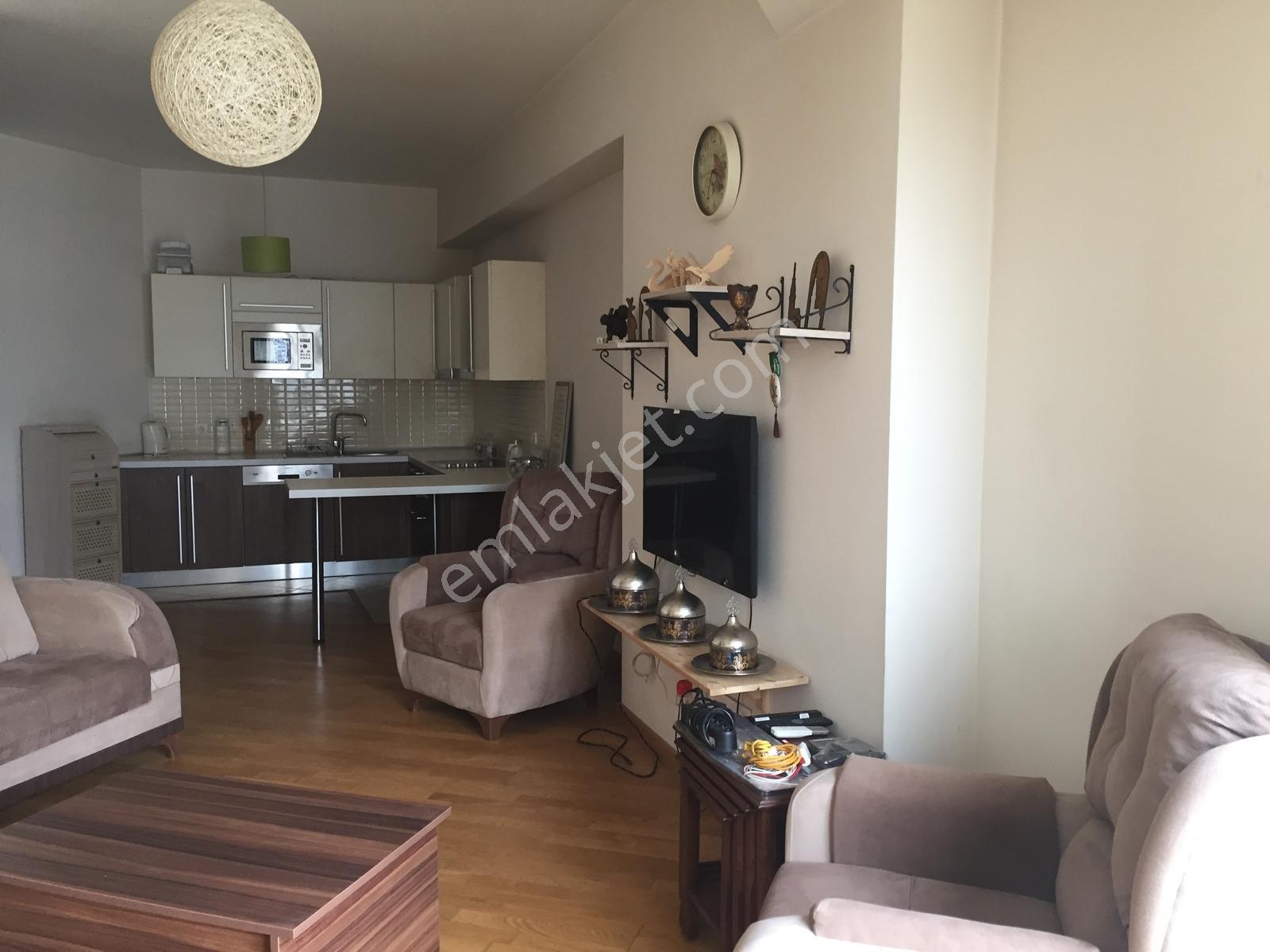 Bahçeşehir Akbatı Akkoza Midpoint Üstü Eşyalı Kiralık 1+1 Daire - Görsel 4