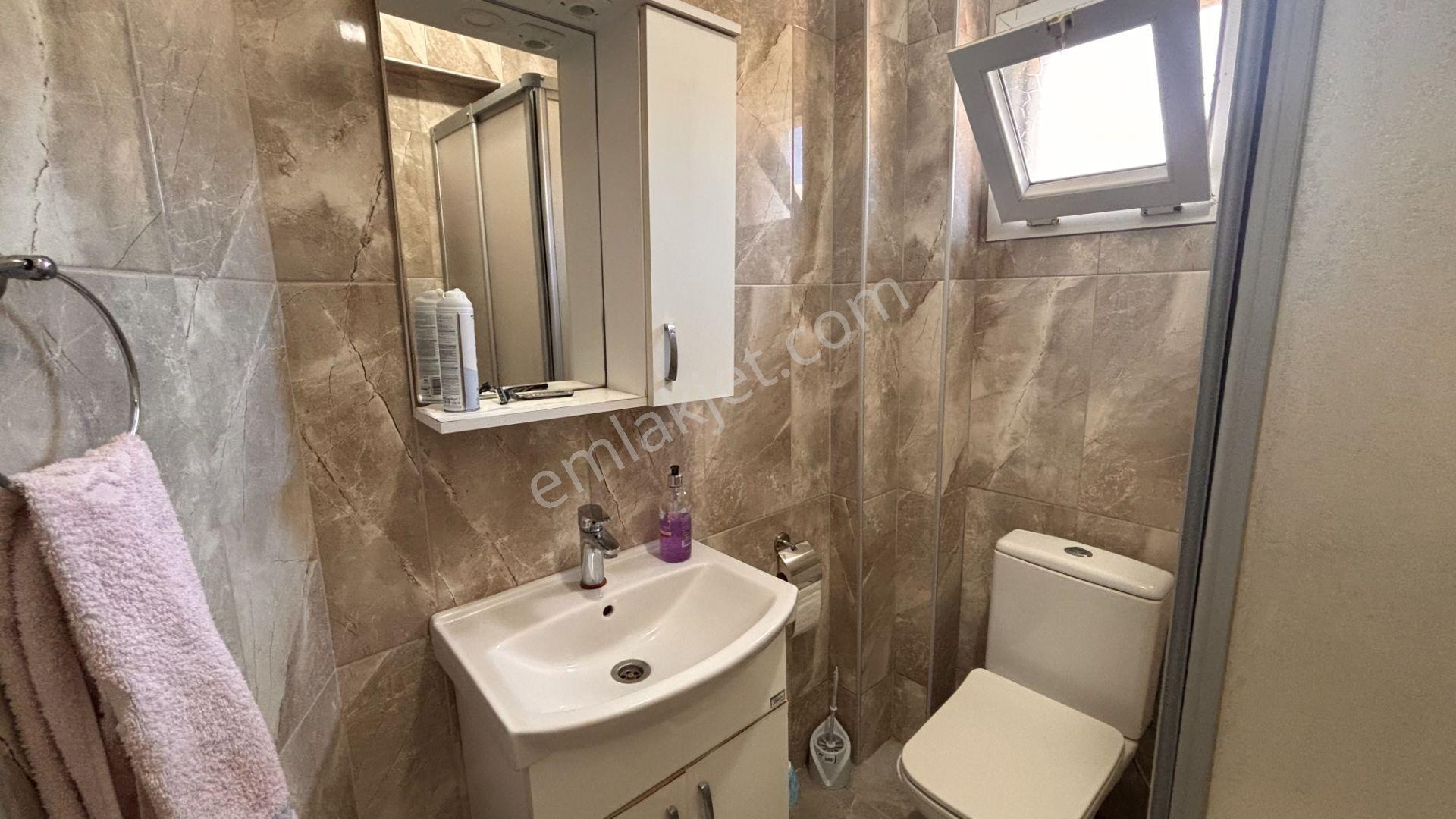 Konacık Ali Yaman Sitesi'nde Havuz Manzaralı 2+1 Üst Kat Daire - Görsel 23