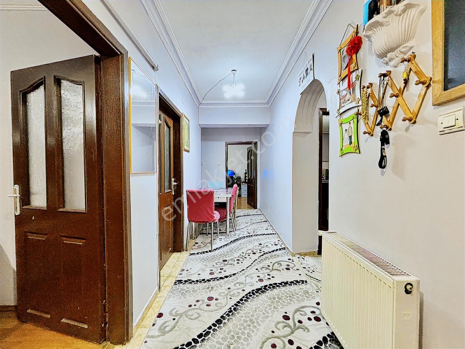 İstasyon Caddesi Cepheleri Açık Geniş Oturm Masrafsız 3+1 Daire - Görsel 19