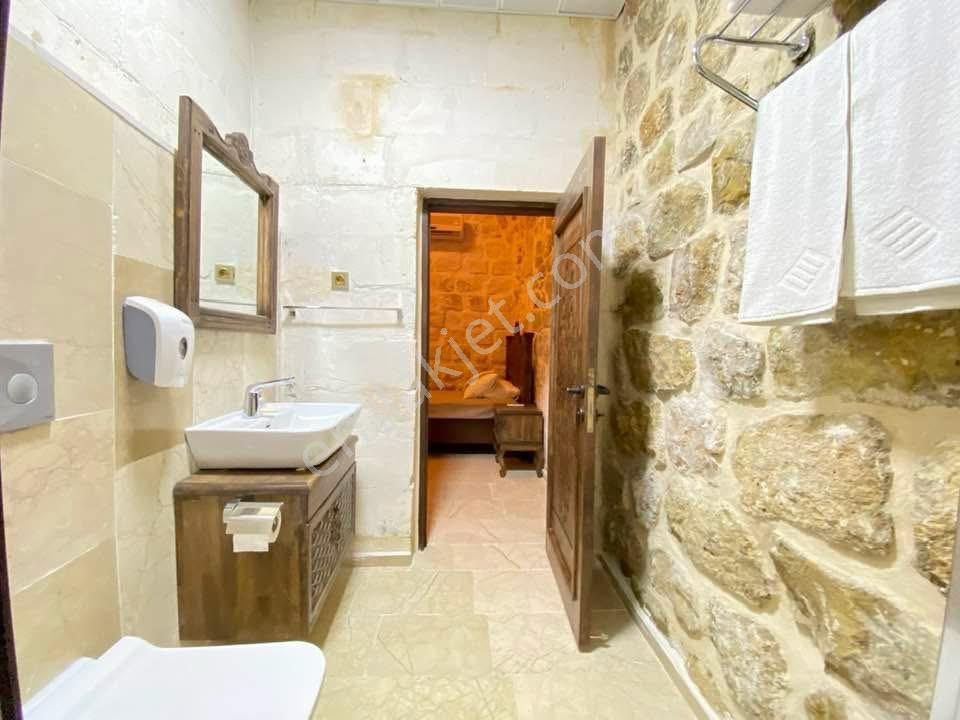 Umut Emlak'tan 1.cadde Üzeri Satılık 5 Odalı Tarihi Konak(otel) - Görsel 33
