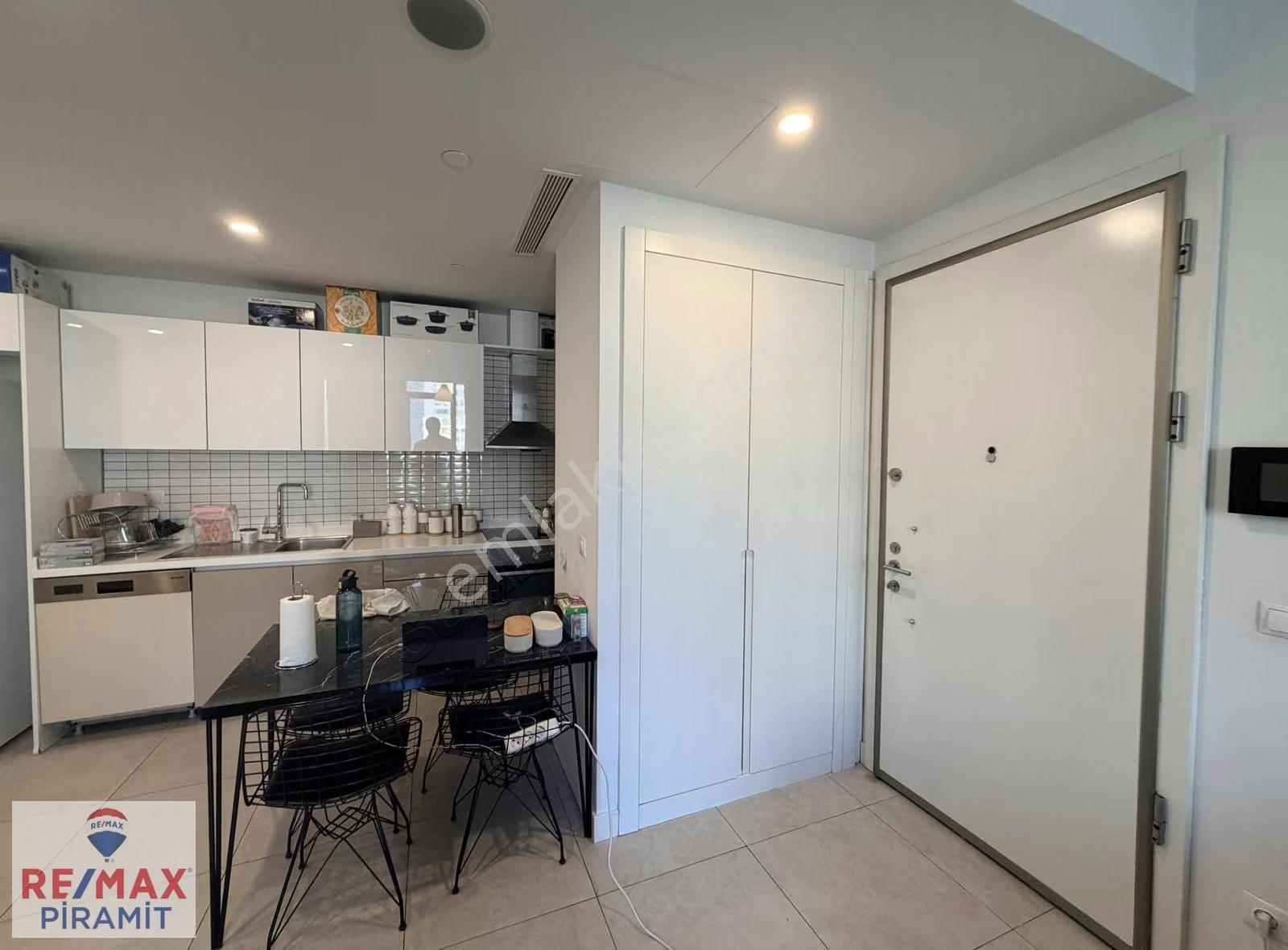 The Mandarins Sitesinde 2+1 - Yüksek Kat- Eşyalı Kiralık - Görsel 5