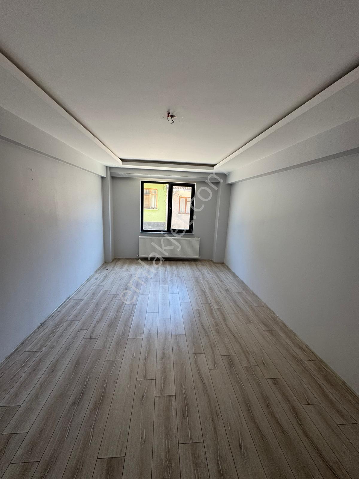 Zeybek Emlaktan Plevne Mah.de 3+1 Yüksek Giriş Dairemiz Kiralık - Görsel 3