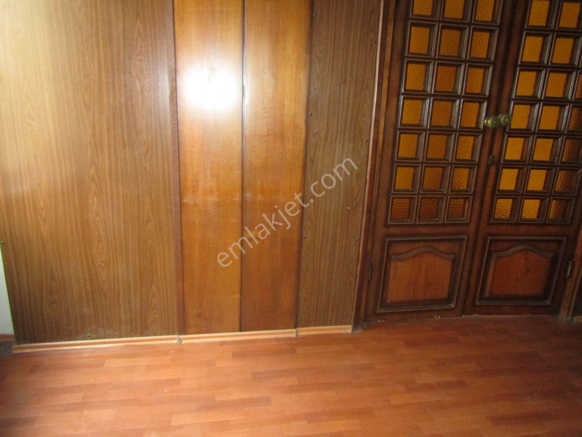 Setbaşı Ünlü Cadde Gözaçanişhanı 50m2 2.arakat Kiralık İşyeri 10bin Tl - Görsel 6