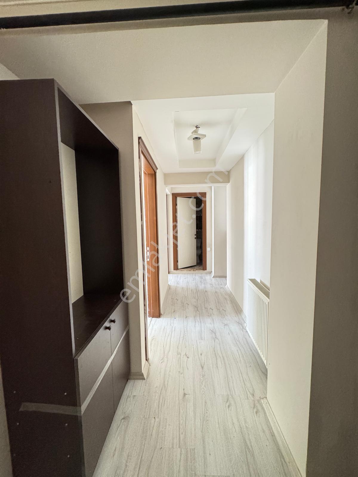 Zeki Emlak'tan Muradiye Mh. İstasyon Civ. 3+1 Kiralık Dubleks D. - Görsel 27