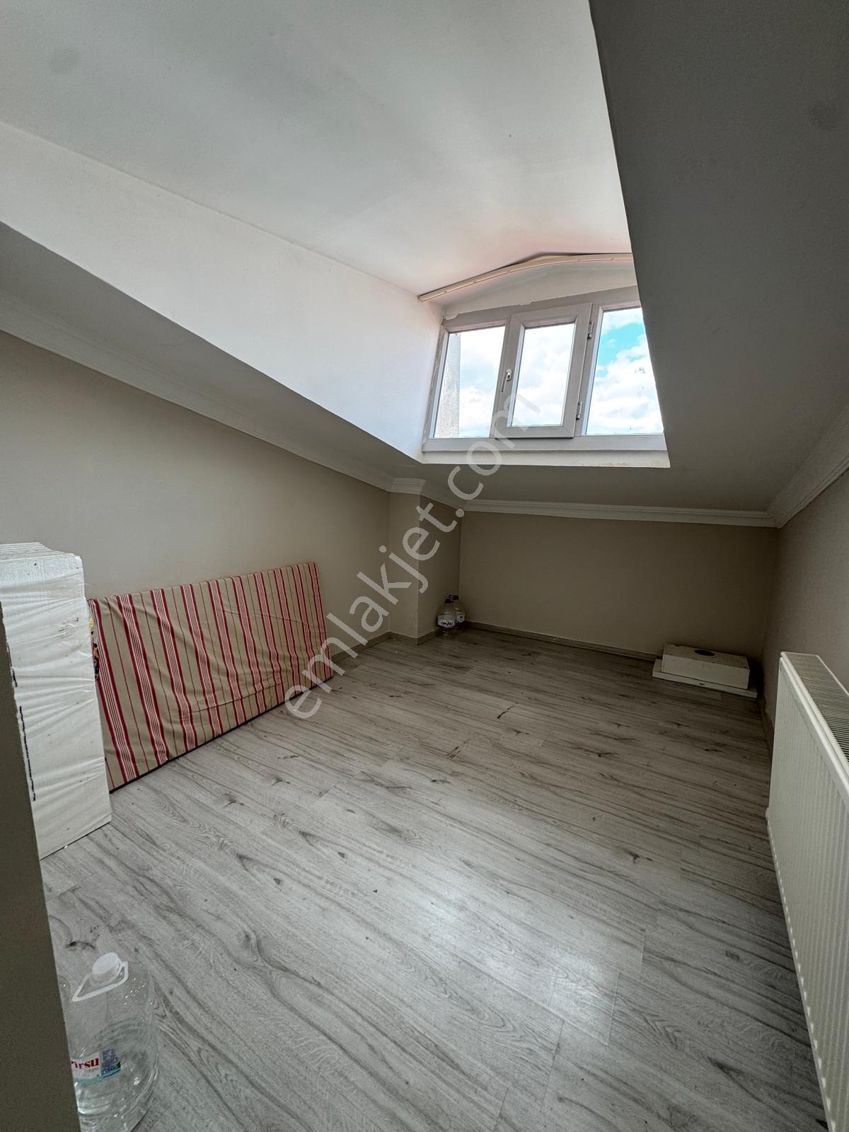 Zeki Emlak'tan Muradiye Mh. İstasyon Civ. 3+1 Kiralık Dubleks D. - Görsel 7