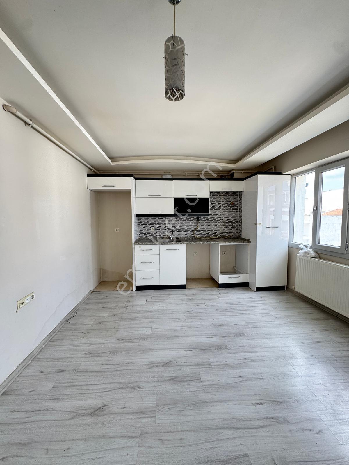 Zeki Emlak'tan Muradiye Mh. İstasyon Civ. 3+1 Kiralık Dubleks D. - Görsel 29