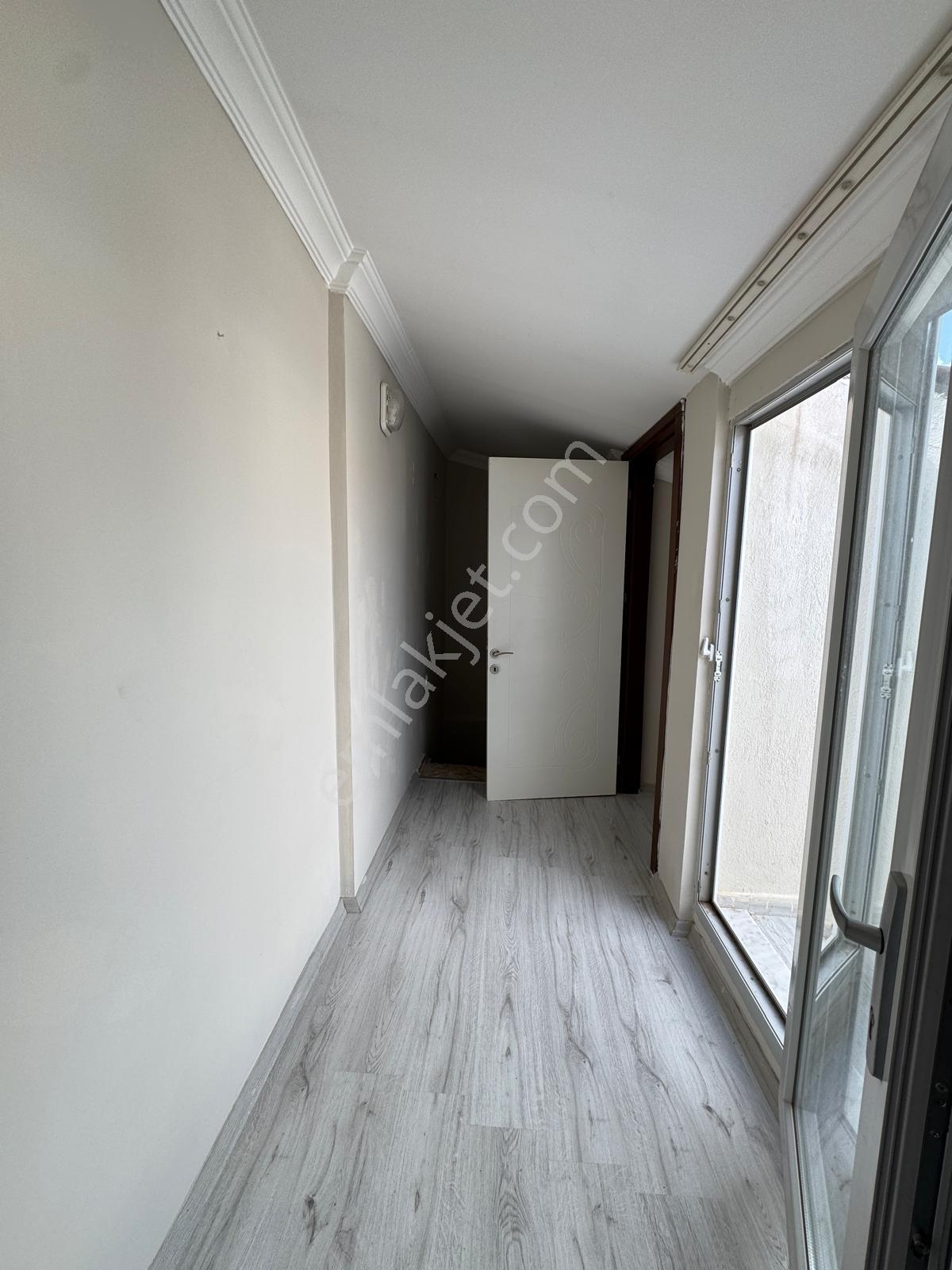 Zeki Emlak'tan Muradiye Mh. İstasyon Civ. 3+1 Kiralık Dubleks D. - Görsel 17