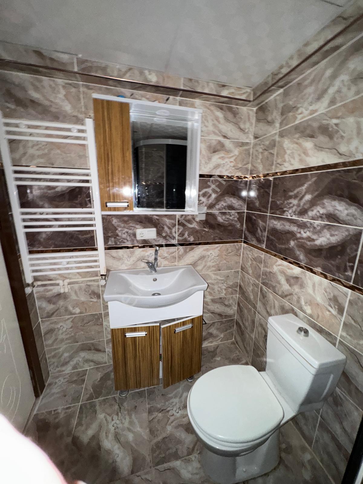 Zeki Emlak'tan Muradiye Mh. İstasyon Civ. 3+1 Kiralık Dubleks D. - Görsel 20