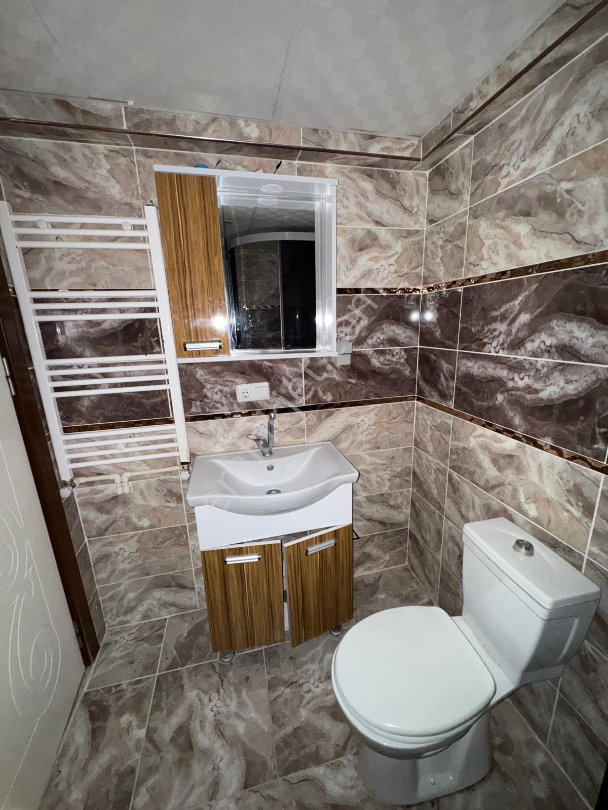 Zeki Emlak'tan Muradiye Mh. İstasyon Civ. 3+1 Kiralık Dubleks D. - Görsel 21