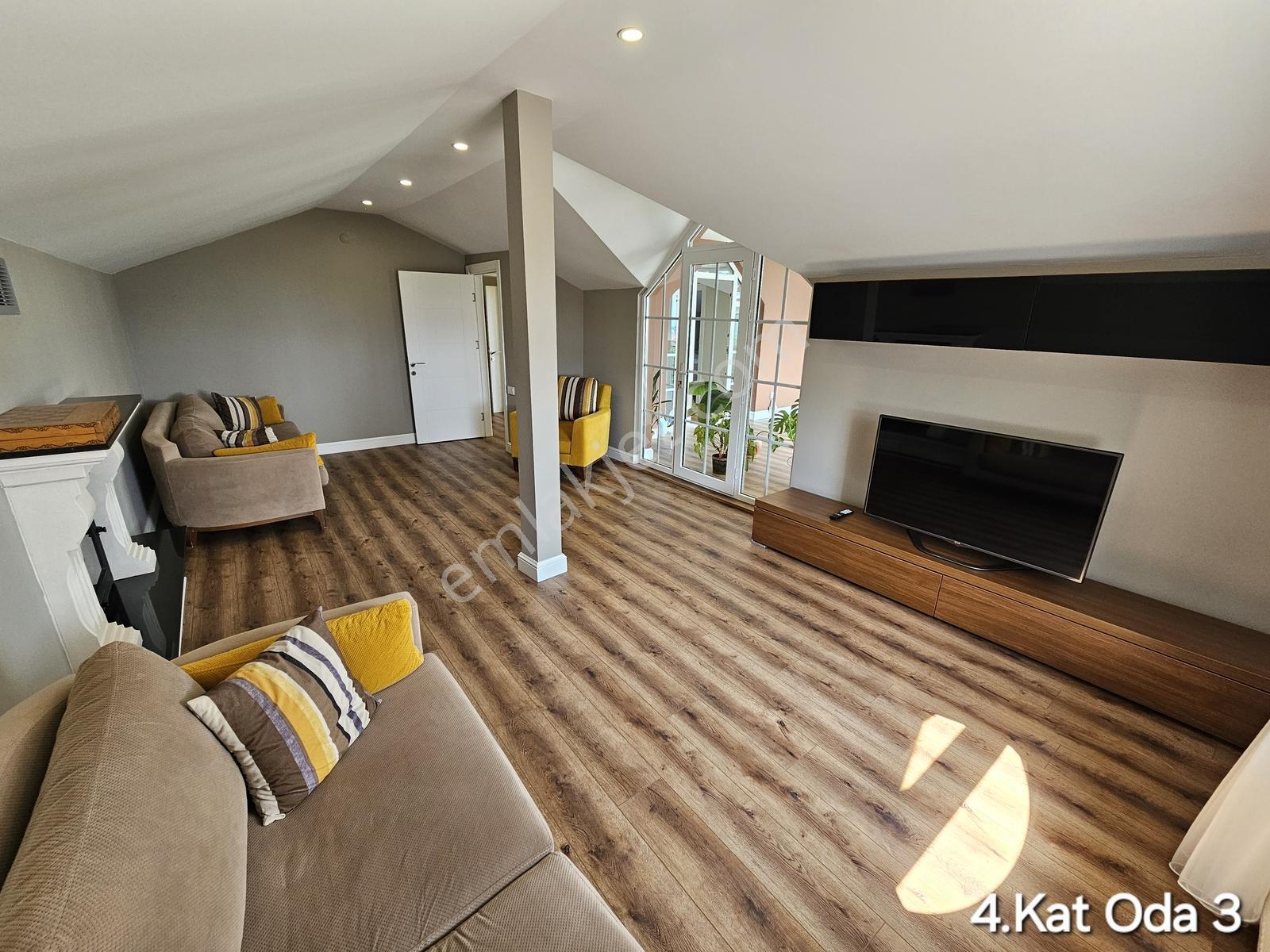 Beylikdüzü Adnan Kahveci Site İçerisinde 6+2 Lüks Forleks Villa - Görsel 9