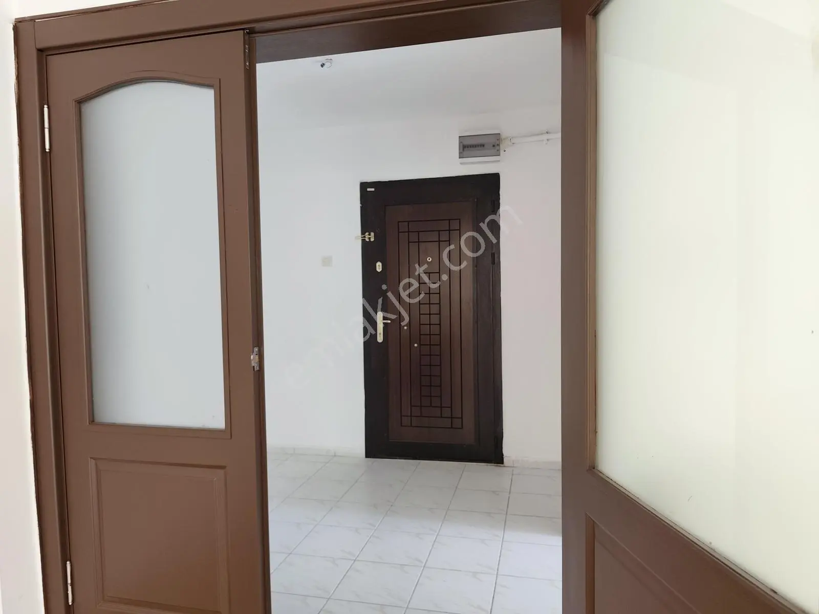 Mürsel Uluçta Asansörlü, Geniş Ve Ferah 120 M² 3+1 Kiralık Daire - Görsel 3