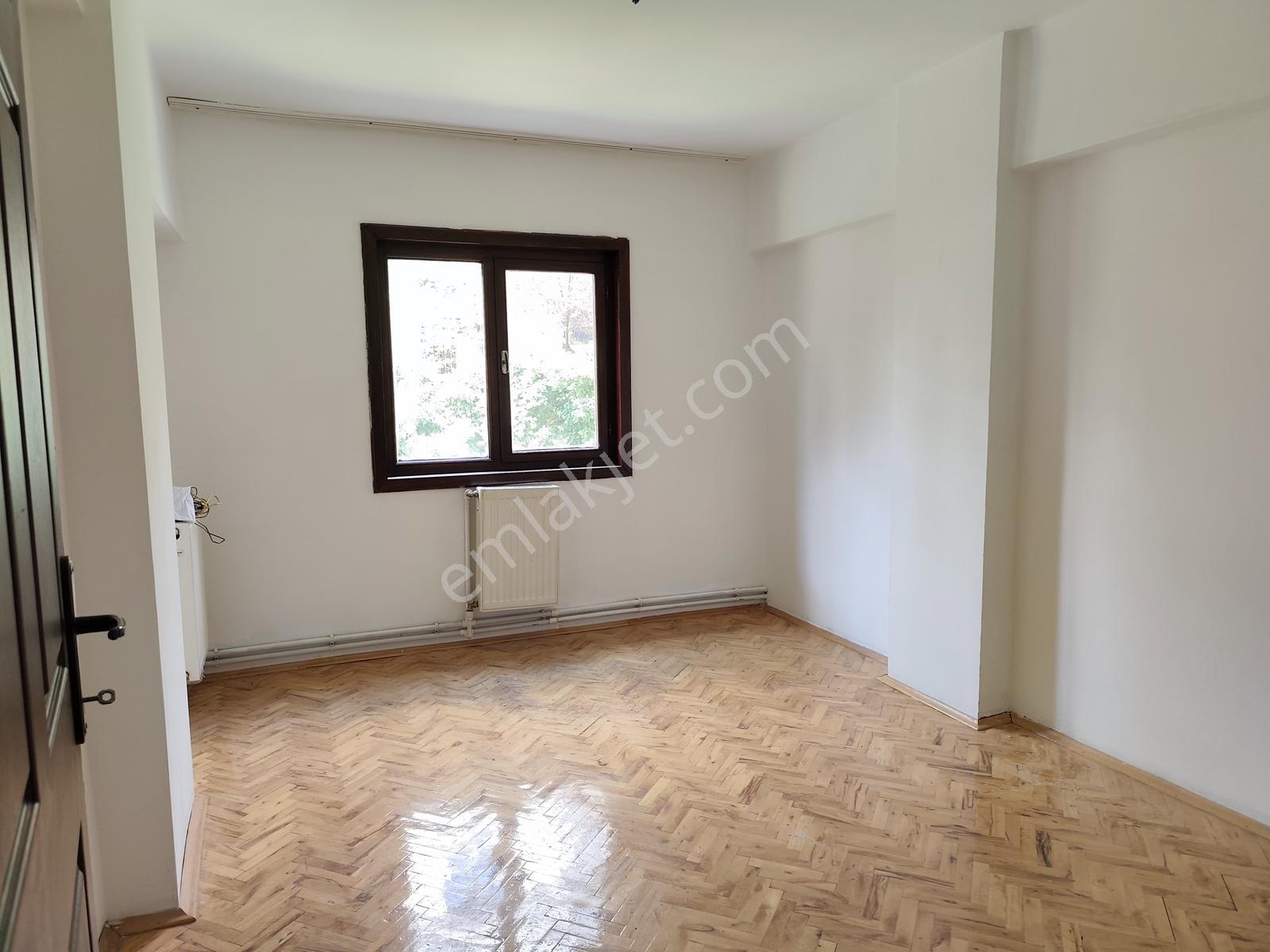 Mürsel Uluçta Asansörlü, Geniş Ve Ferah 120 M² 3+1 Kiralık Daire - Görsel 18