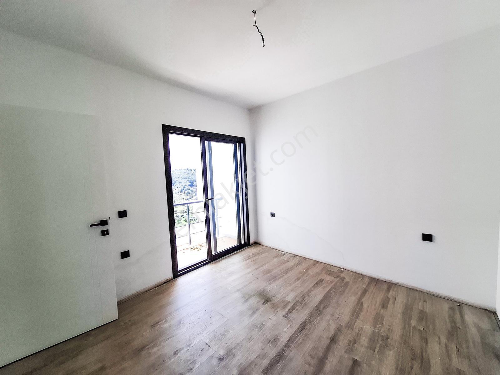 Cennet Gibi Bir Doğaya Ve Denıze Sahip Havuzlu Sitede 2+1 Daire - Görsel 23