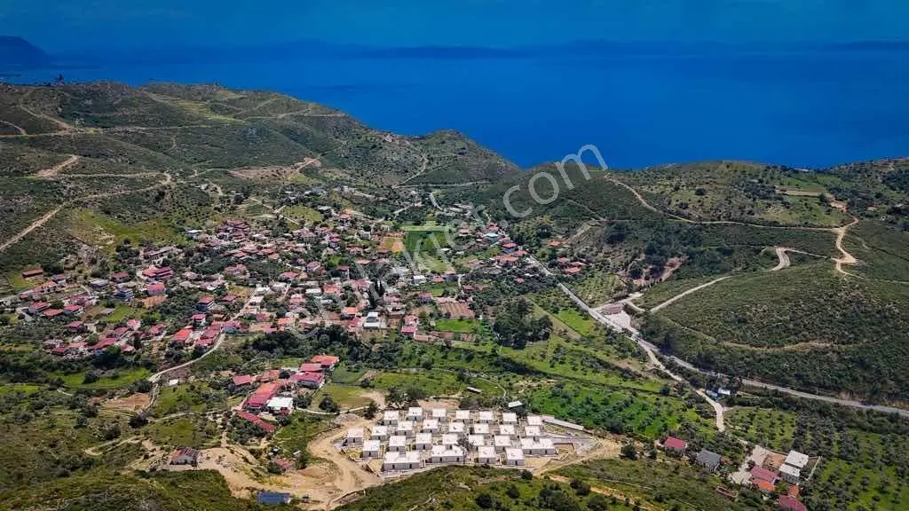 Cennet Gibi Bir Doğaya Ve Denıze Sahip Havuzlu Sitede 2+1 Daire - Görsel 4
