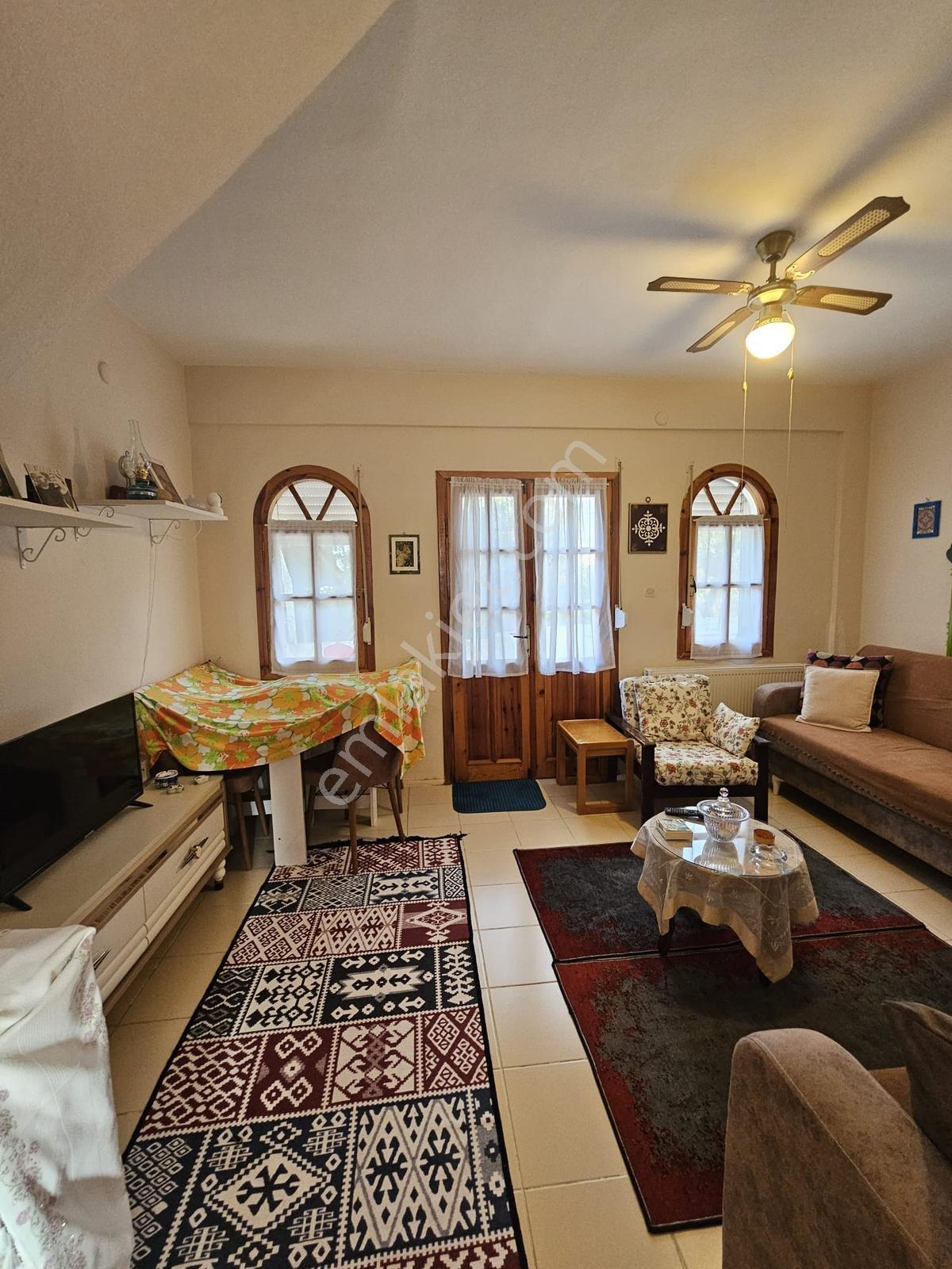 Yeni Foça Da Fevzi Çakmak Mah. 2+1 Satılık Villa - Görsel 8