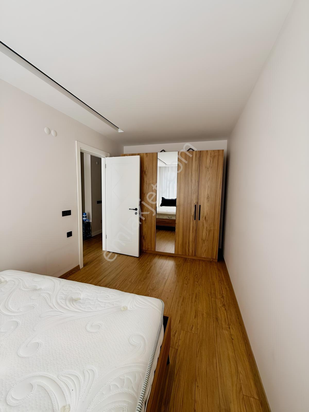 Narlıdere Gümüşkaya Rezidans'ta Eşyalı Kiralık 1+1 Daire - Görsel 11