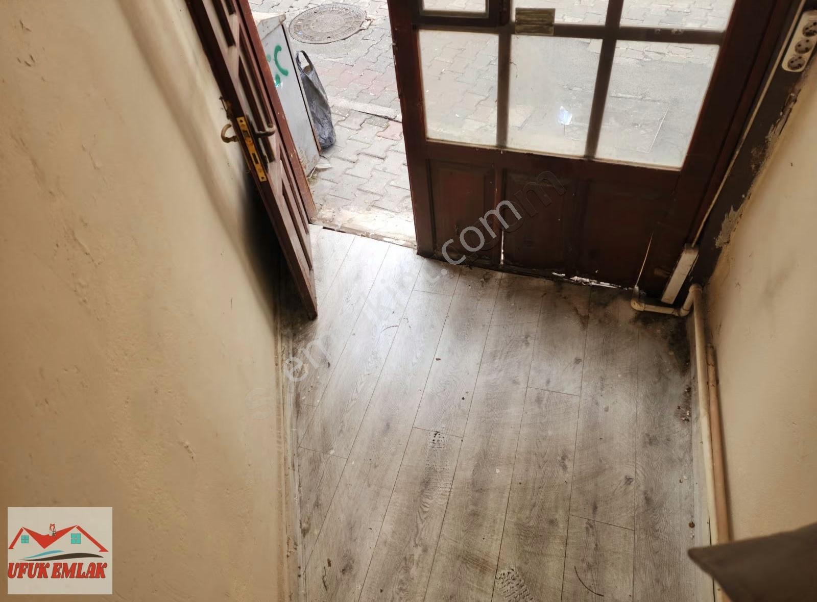 Cadde Üzeri 6 M² Kiralık İş Yeri | Ofis / Büfe / İrtibat Bürosu - Görsel 26