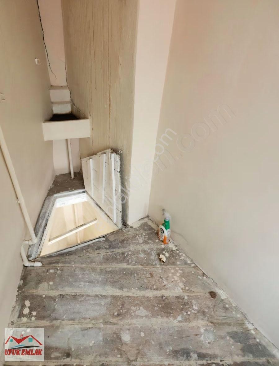 Cadde Üzeri 6 M² Kiralık İş Yeri | Ofis / Büfe / İrtibat Bürosu - Görsel 6