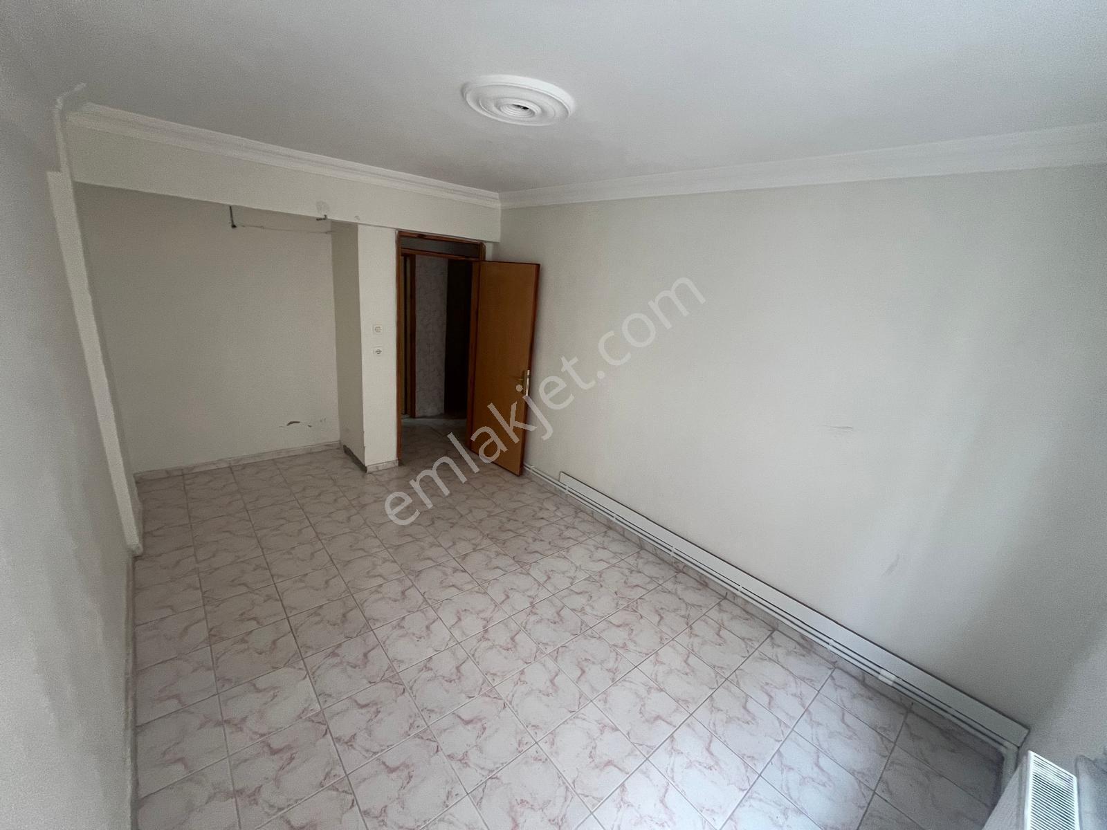 Doğalgazlı 3+1 Kiralık - Görsel 4