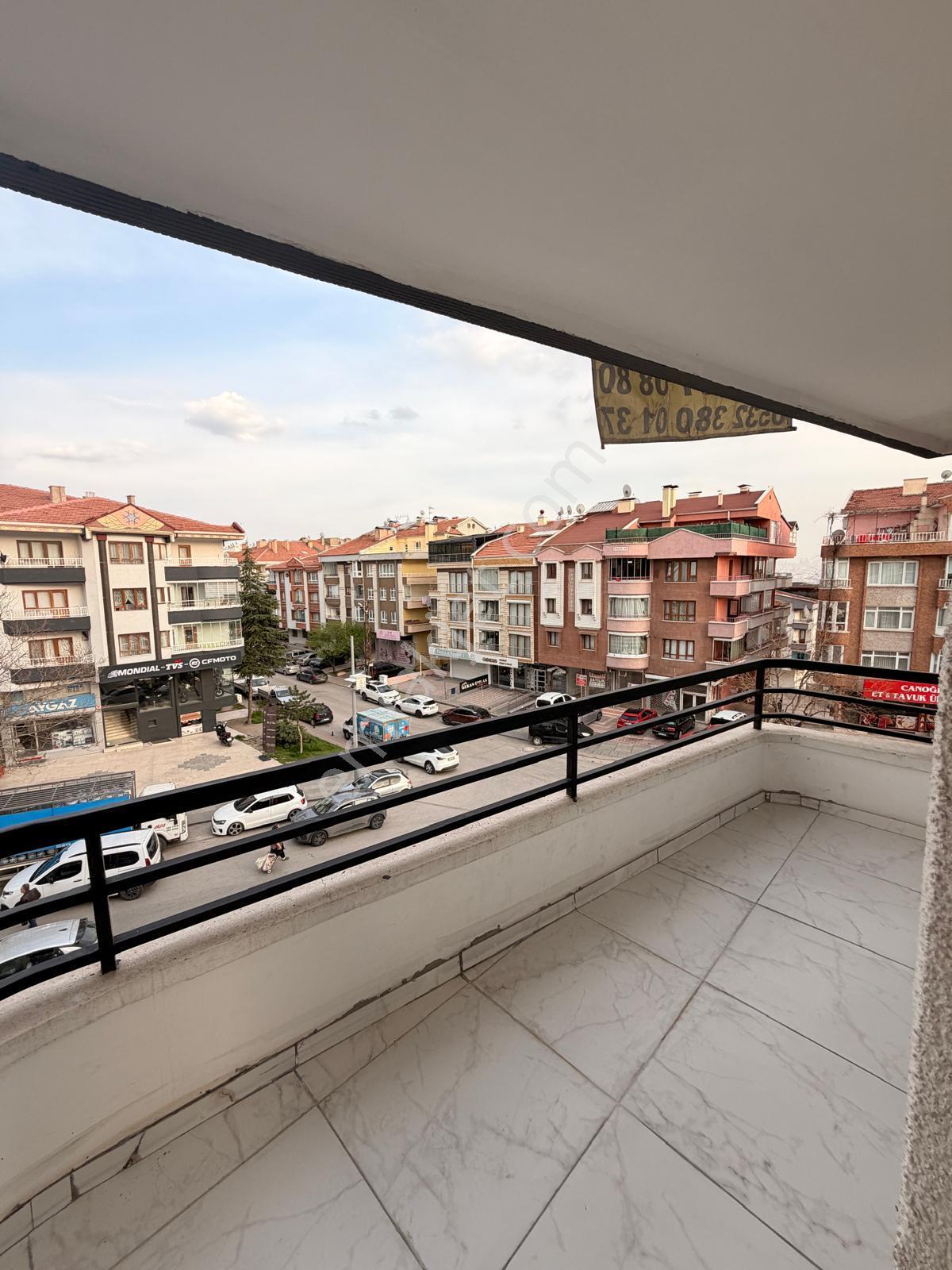 Yayla Mah. Ana Cadde Üzeri 4+1 Dubleks Satılık Geniş Daire - Görsel 23