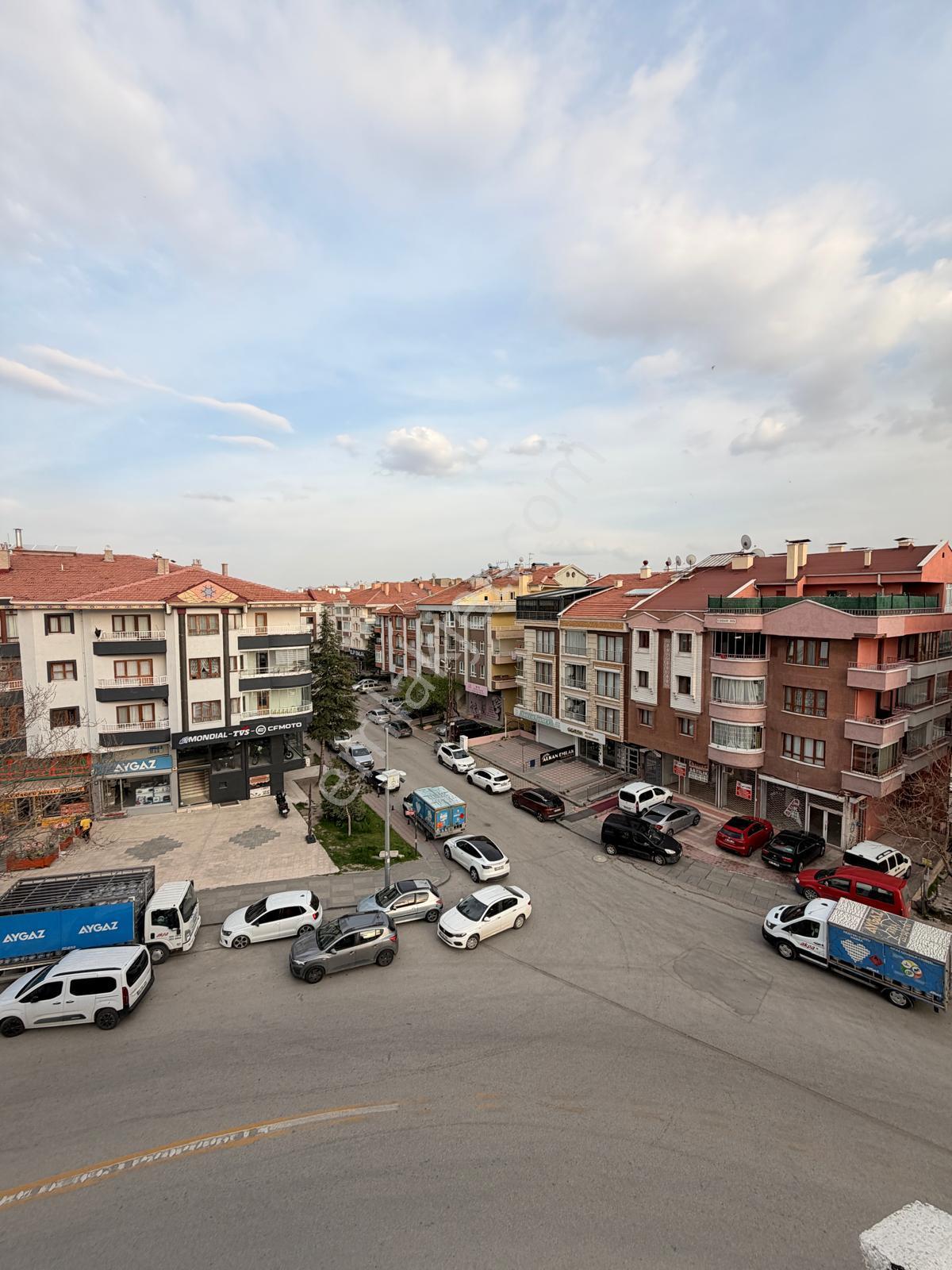 Yayla Mah. Ana Cadde Üzeri 4+1 Dubleks Satılık Geniş Daire - Görsel 33