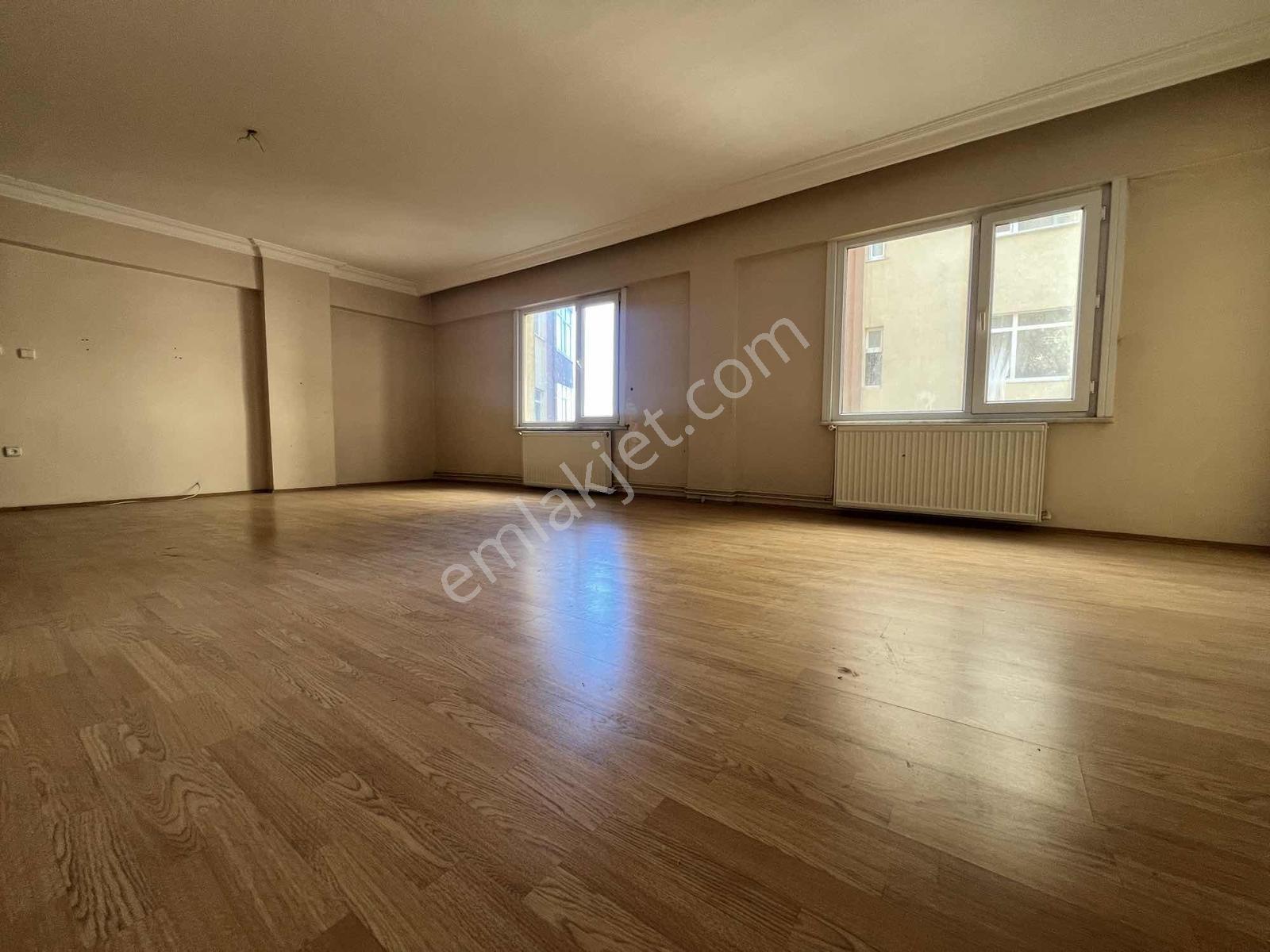 Çengelköyde Site İçerisinde 165 M² 3+1 Daire - Görsel 18