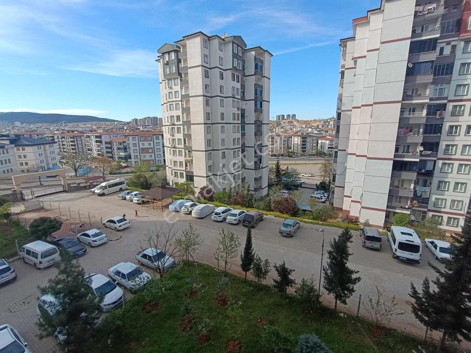 Vesta'dan Merinos Sit. Ara Kat(3+1) Önü Açık Ferah Bakımlı Daire - Görsel 13