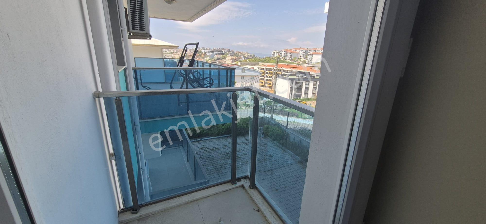 Kuşadası Değırmendere Mh. Turkuaz Evler Sıtesınde 2+1 Arakat Daıre - Görsel 14