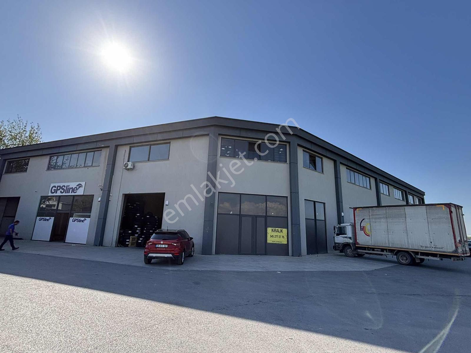 Zafer Mah. 470 M² 2 Katlı 3 Adet Ofis Mevcut - Görsel 25