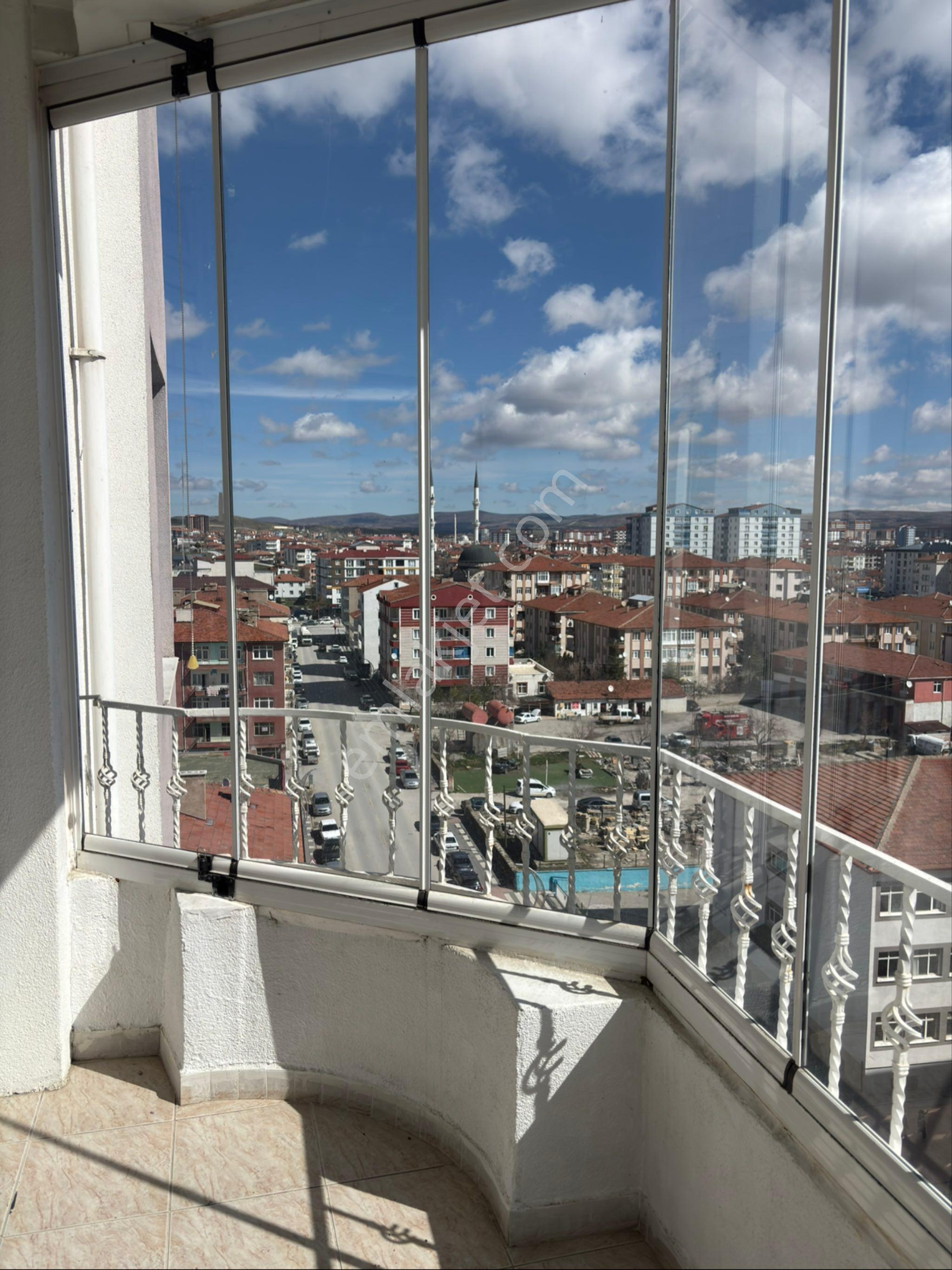 Güngör Emlaktan Agah Sitesinde 4+1 Satılık Daire - Görsel 23