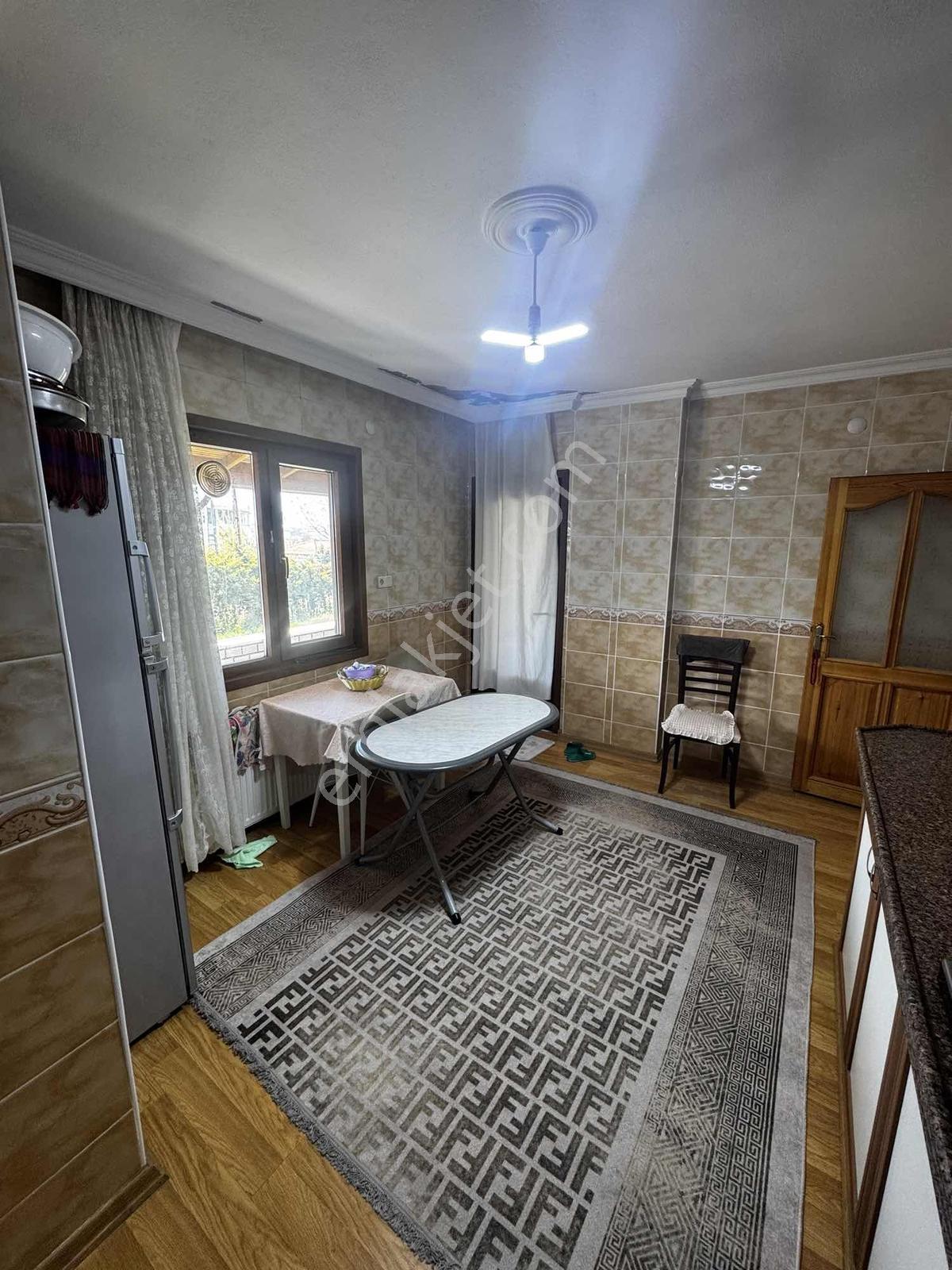 Arnavutkoy Bolluca Site İçerisinde 500mt2 Kiralık Villa - Görsel 19