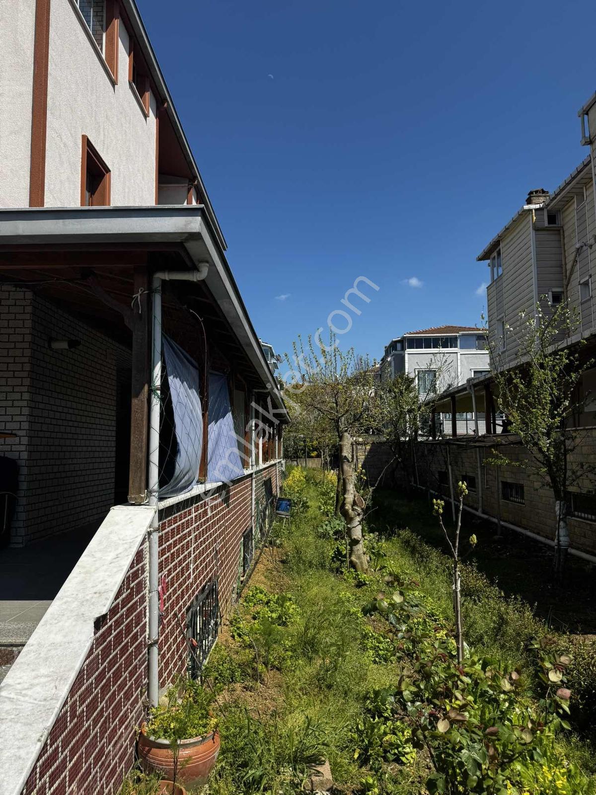 Arnavutkoy Bolluca Site İçerisinde 500mt2 Kiralık Villa - Görsel 22
