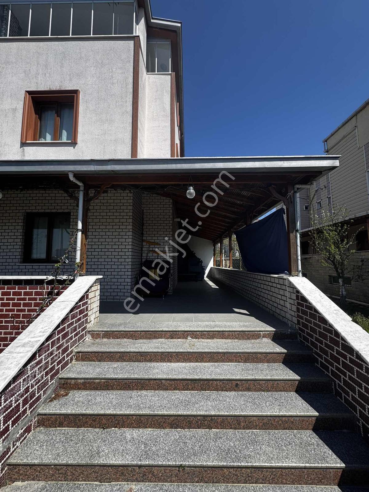 Arnavutkoy Bolluca Site İçerisinde 500mt2 Kiralık Villa - Görsel 21