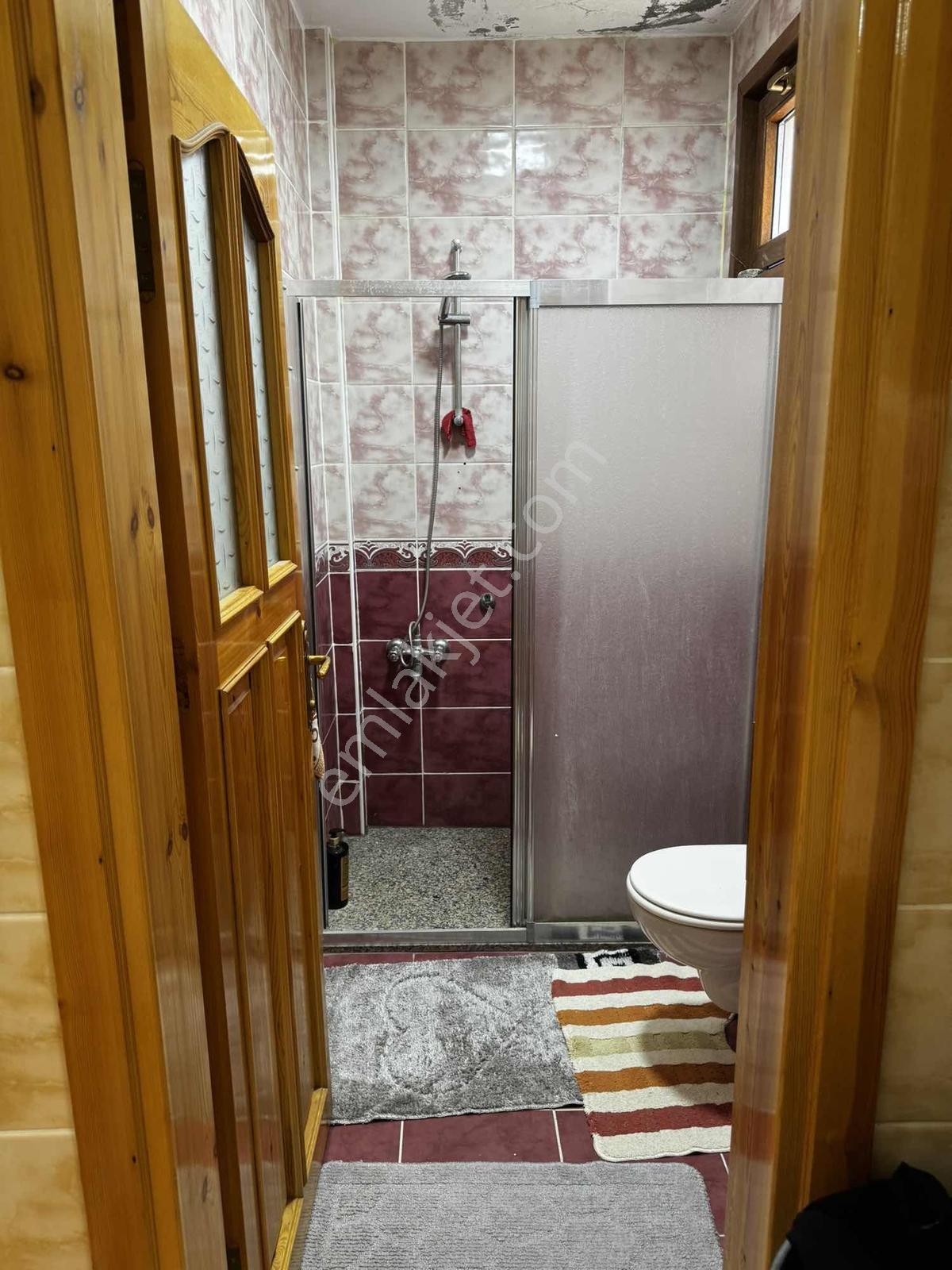 Arnavutkoy Bolluca Site İçerisinde 500mt2 Kiralık Villa - Görsel 15