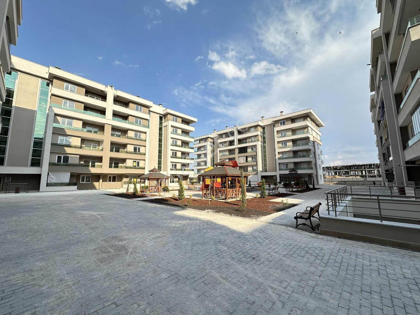 ''emirgazi Mahallesi Yaşam Evleri Sitesi Sıfır 3+1 Daire'' - Görsel 21