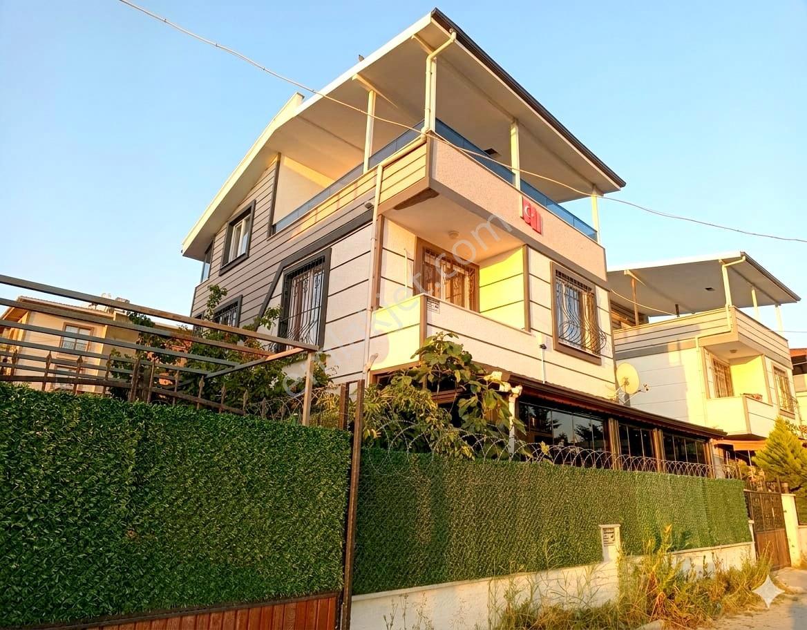 Tekirdağ Yeniçiftlik'de 4+1 Mustekil Villa Aka Yapı'dan - Görsel 2