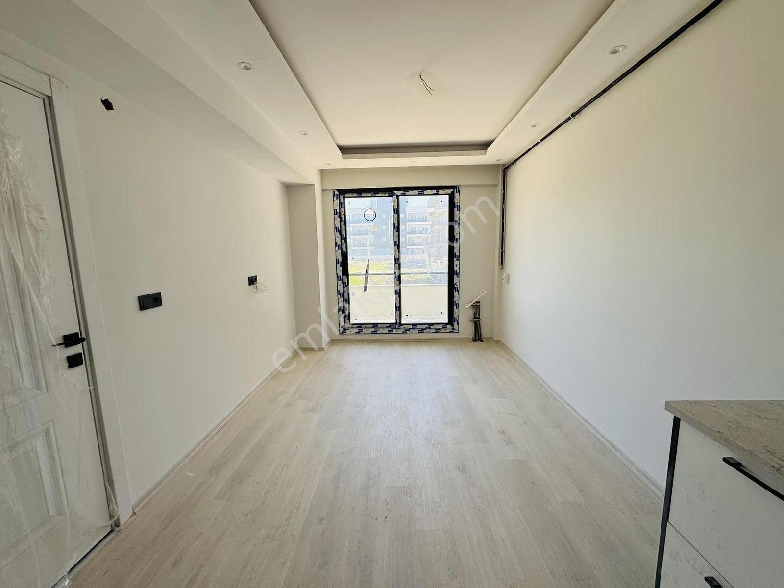 Asil Emlak'tan Muradiye Mah'sinde Havuzlu Sitede 1+1 Sıfır Daire - Görsel 10