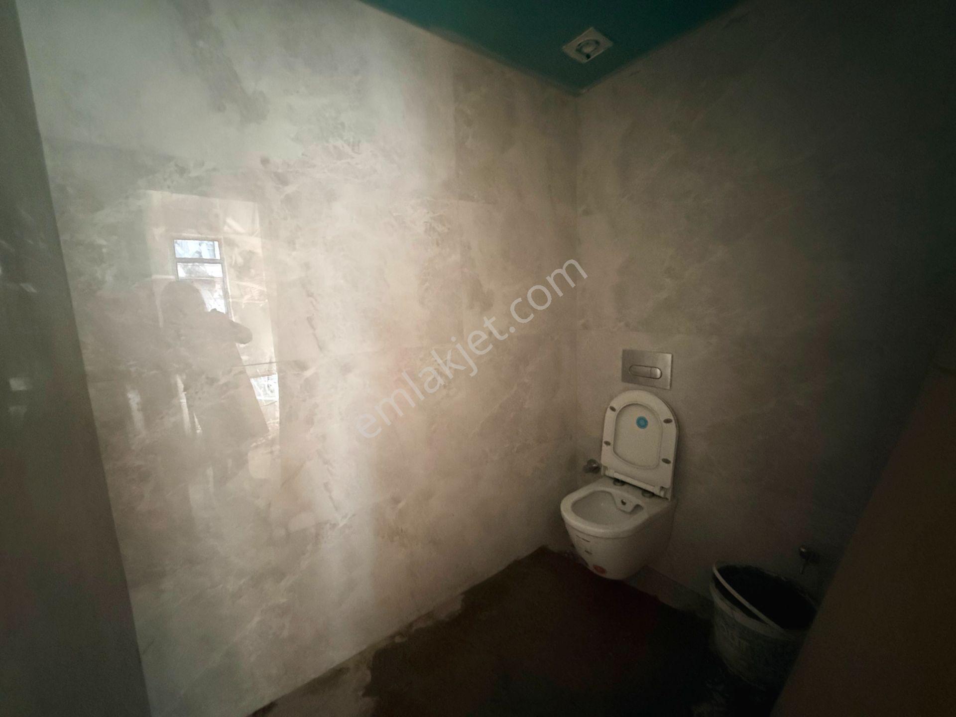 Kuyubaşı Minibüs Cad.paralel 60.000 Getirili 42m2 Satılık Dükkan - Görsel 9