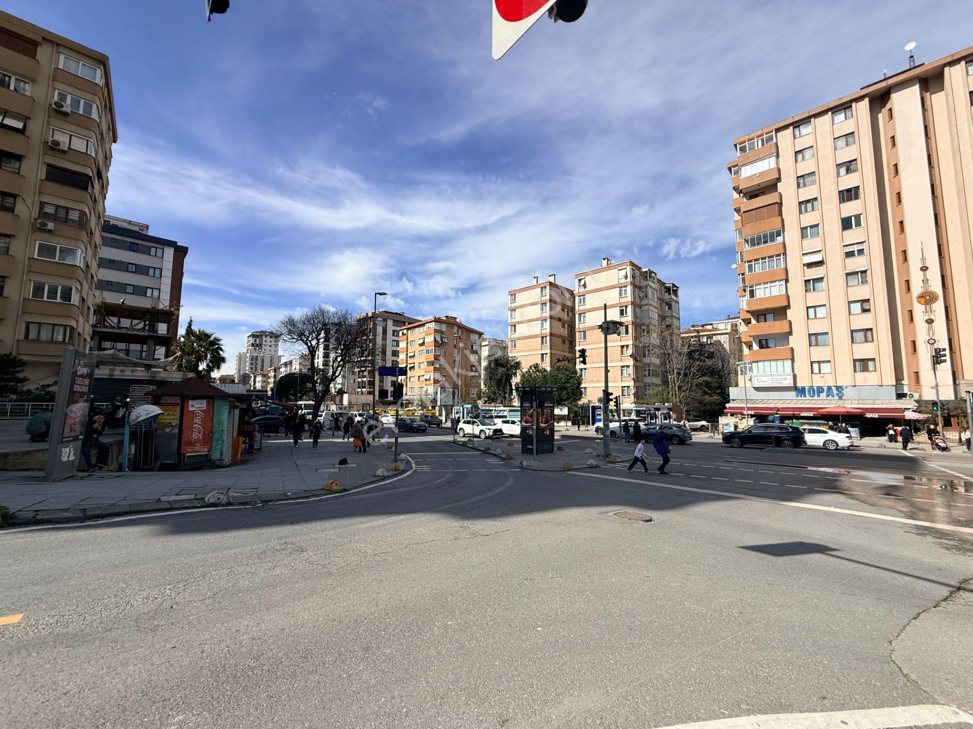 Kuyubaşı Minibüs Cad.paralel 60.000 Getirili 42m2 Satılık Dükkan - Görsel 30