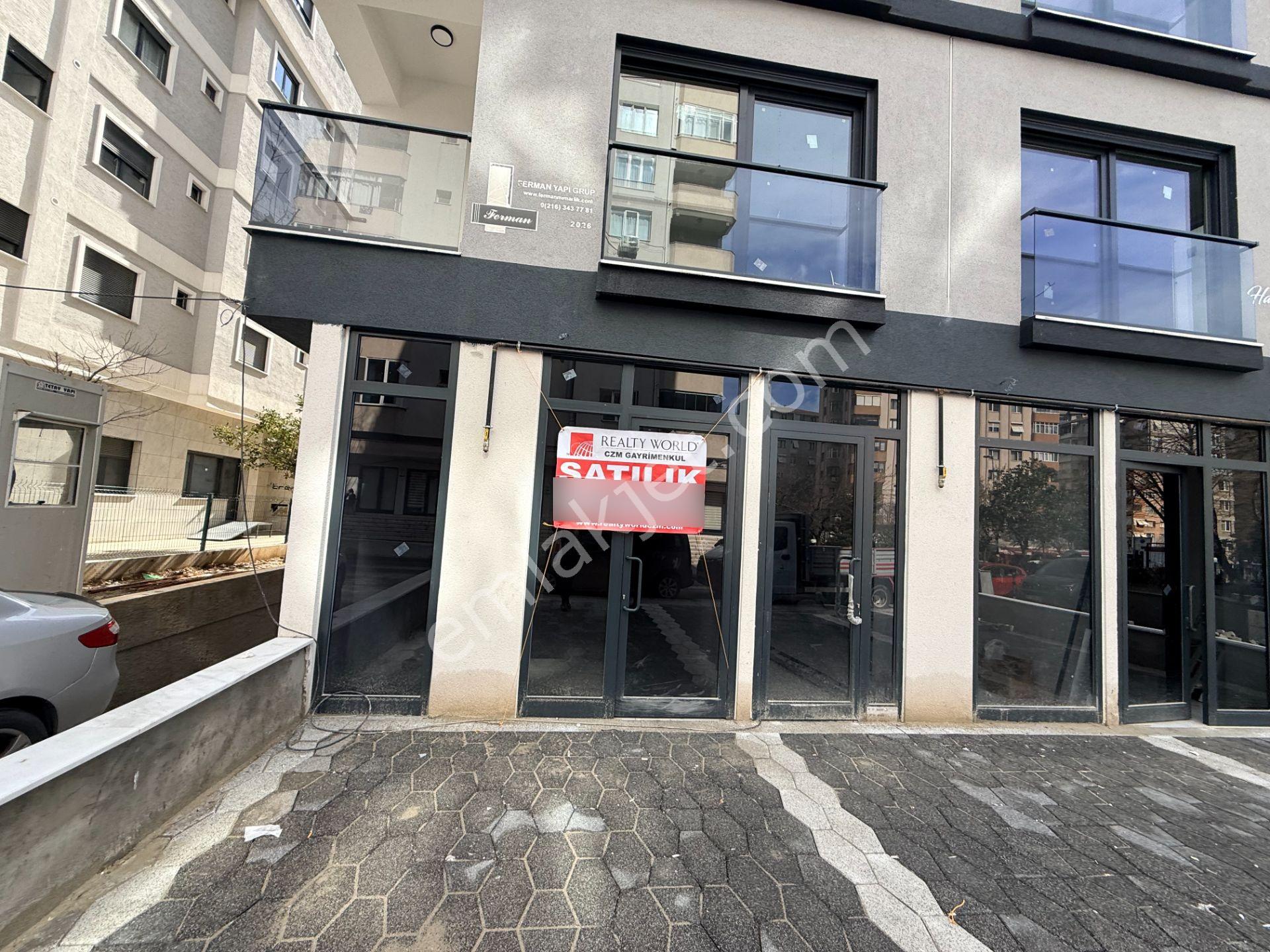 Kuyubaşı Minibüs Cad.paralel 60.000 Getirili 42m2 Satılık Dükkan
