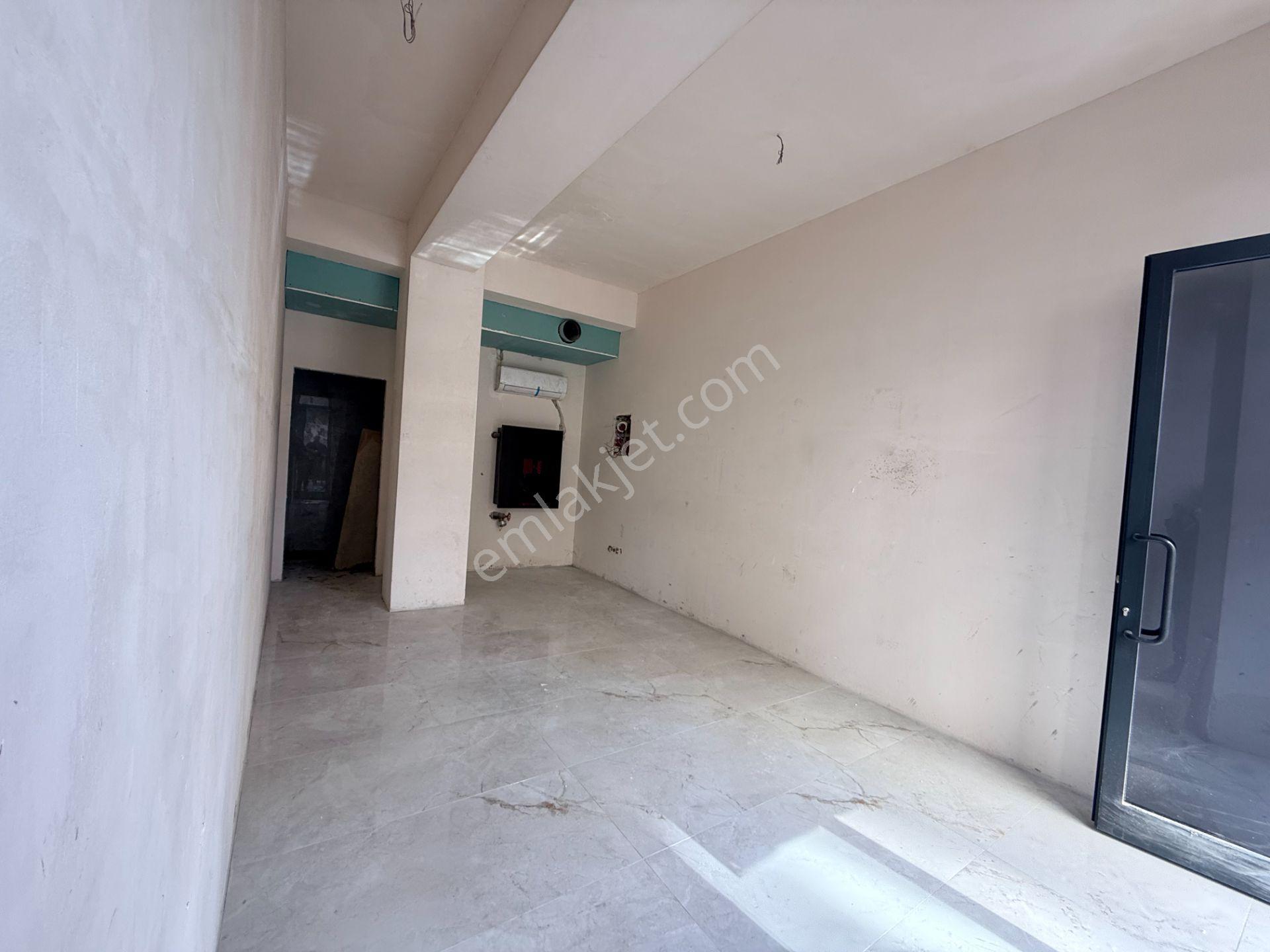 Kuyubaşı Minibüs Cad.paralel 60.000 Getirili 42m2 Satılık Dükkan - Görsel 6