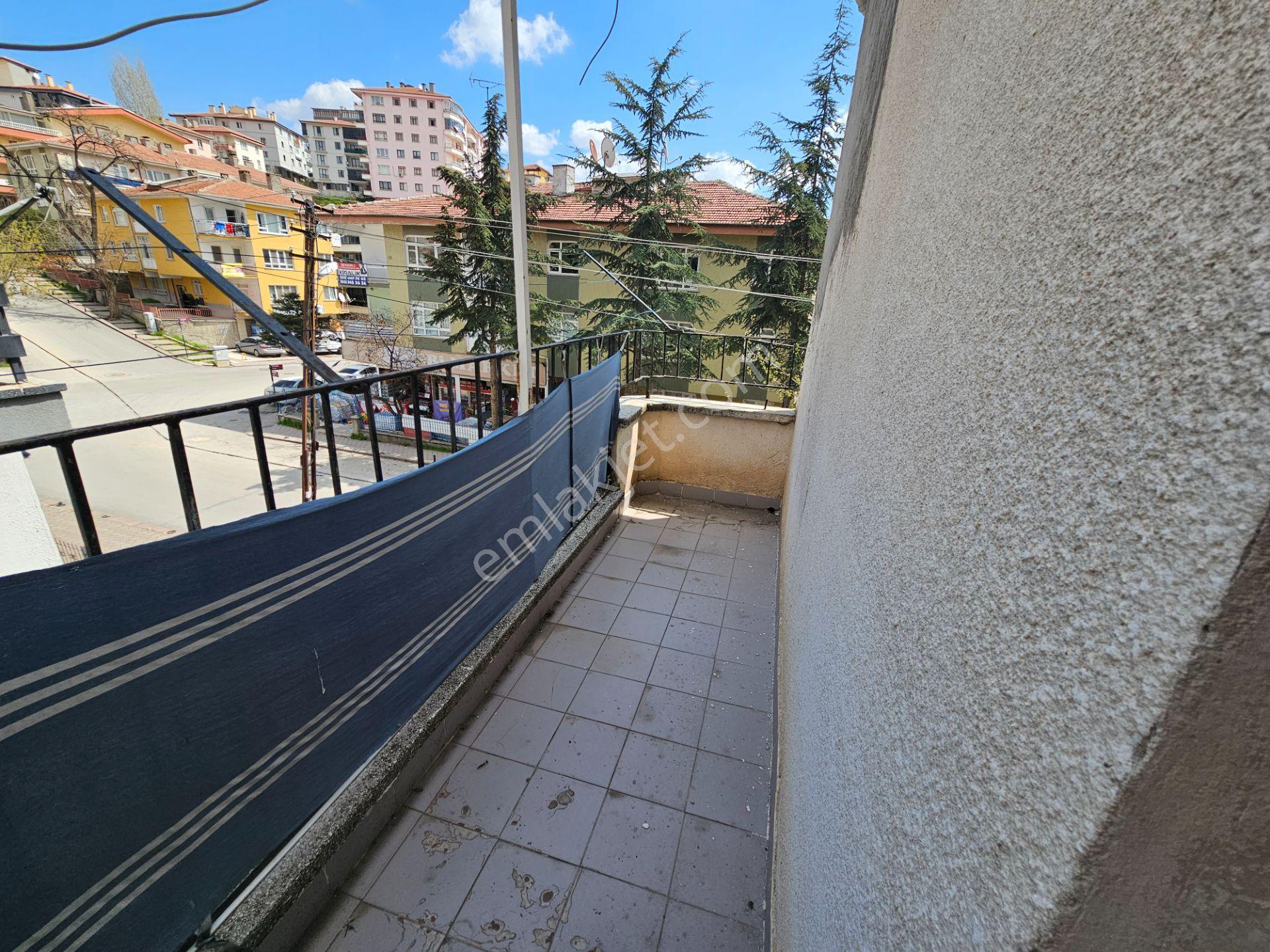 Mecidiye Duman Sk. 4+1 Açık Teras Metro Yakını Kiralık - Görsel 14