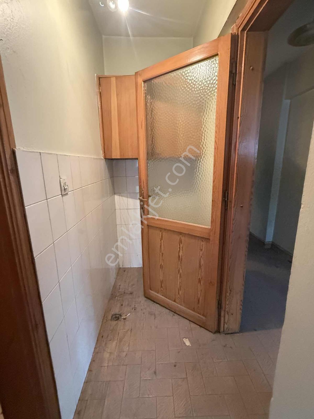 Binyapıdan Emek Caddesinda Asansörlü Cepheleri Açık 2+1 Daire ! - Görsel 14