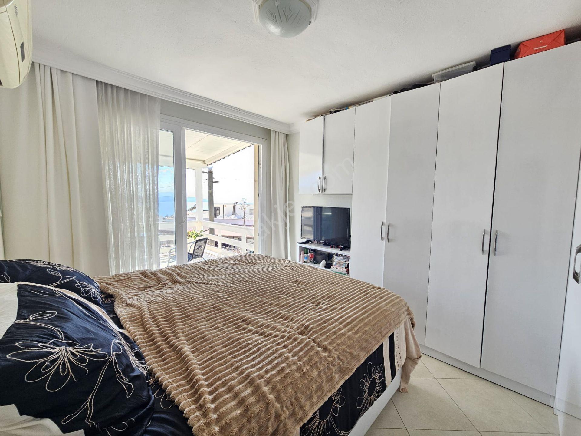 Muğla Bodrum Adabükü'nde Satılık Deniz Manzaralı Köşe Müstakil Ev - Görsel 31