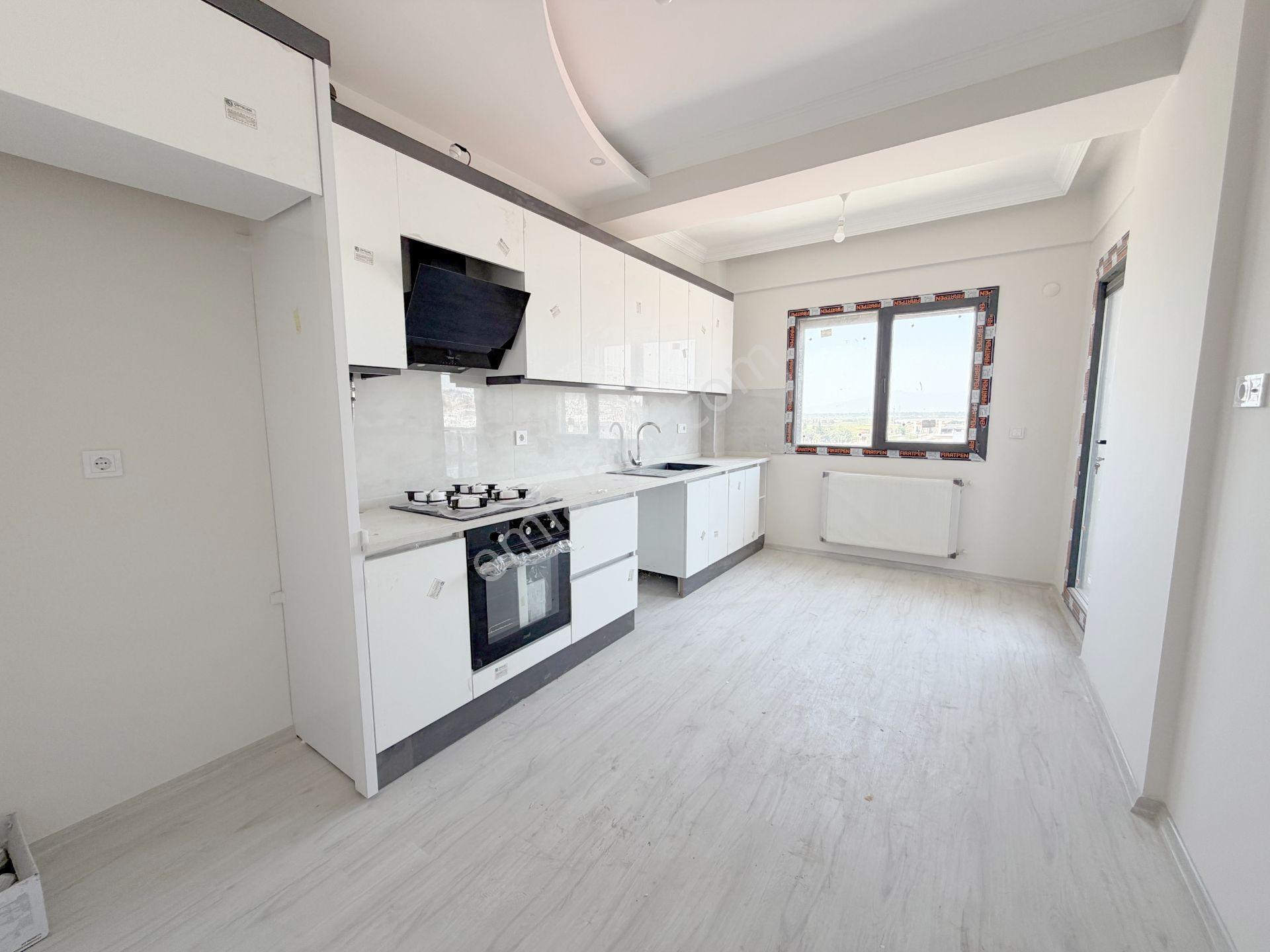 Menemen Ulukent'te Havuzlu Sitede Satılık 3+1 Daire - Görsel 5